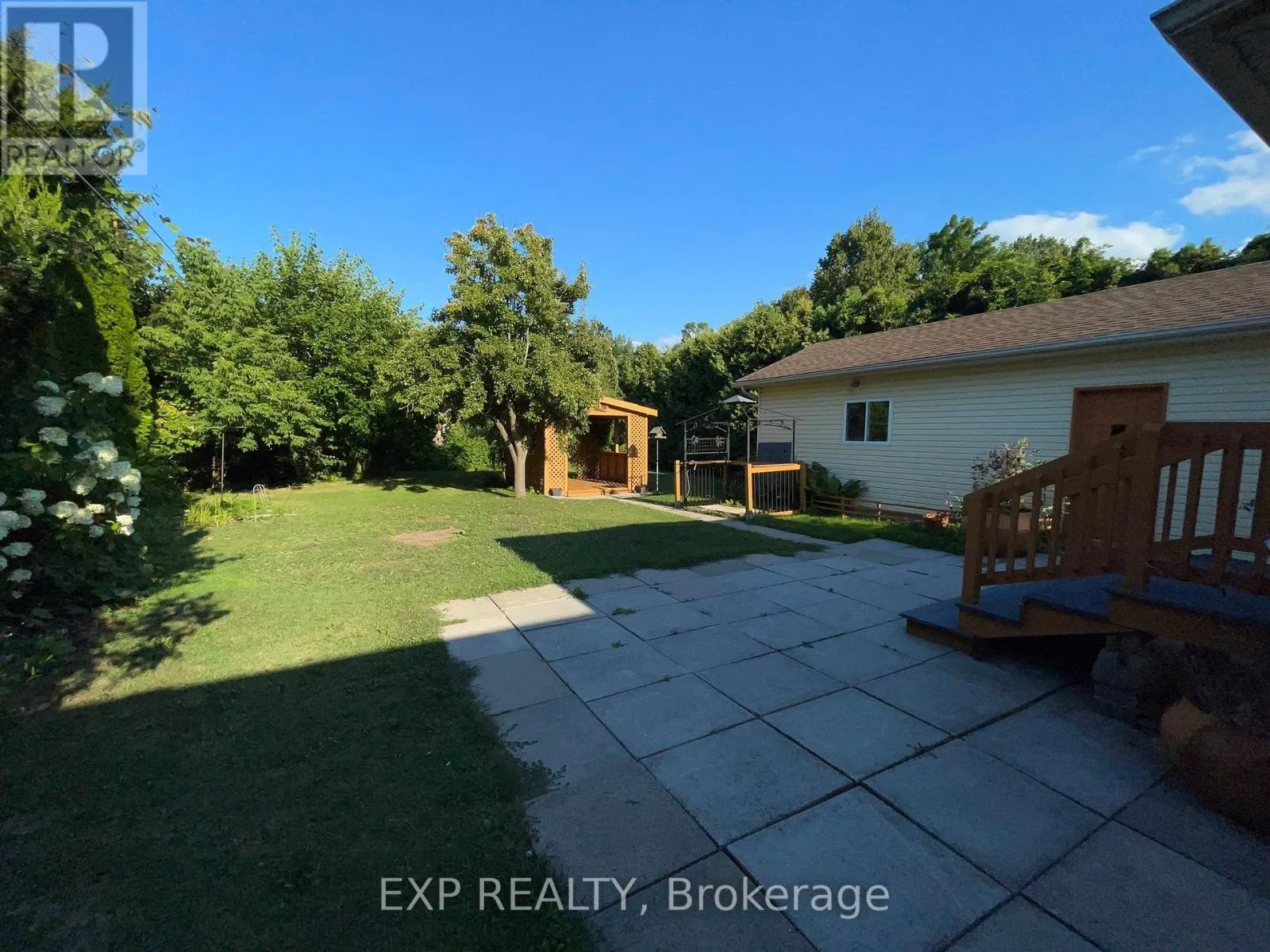46 CROYDON DRIVE