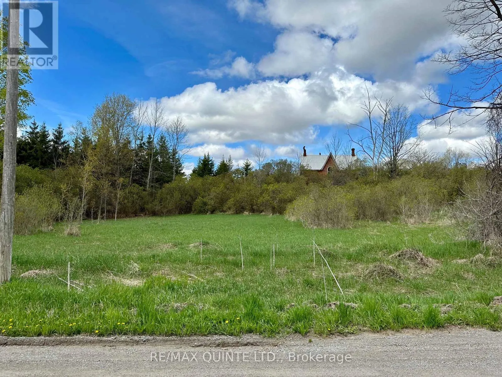 289 WOODS ROAD