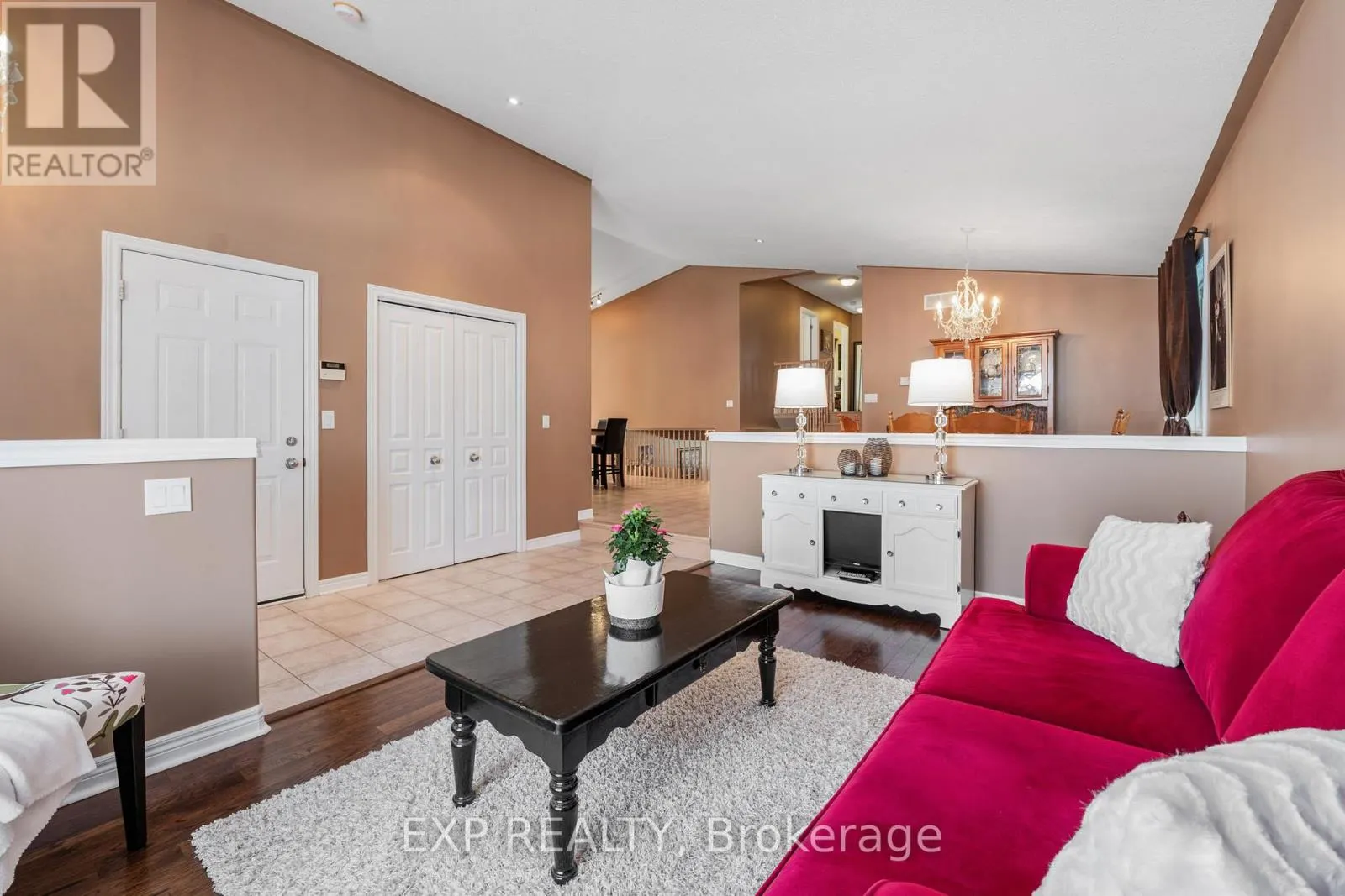 7090 JULIE DRIVE