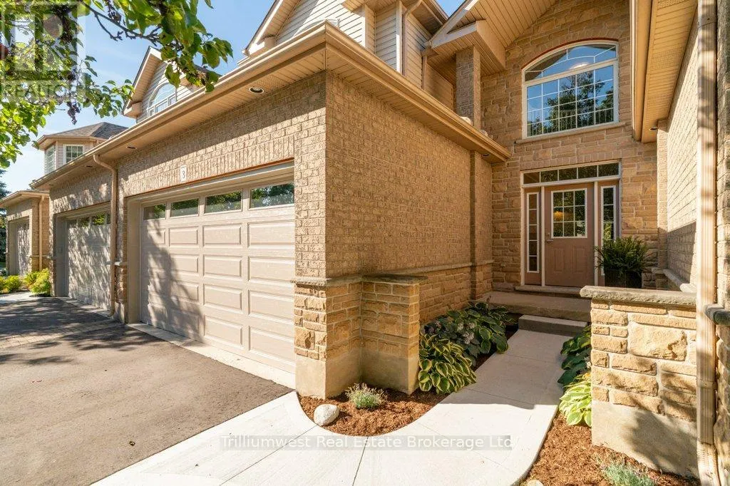 3 - 254 SUMMERFIELD DRIVE, #3
