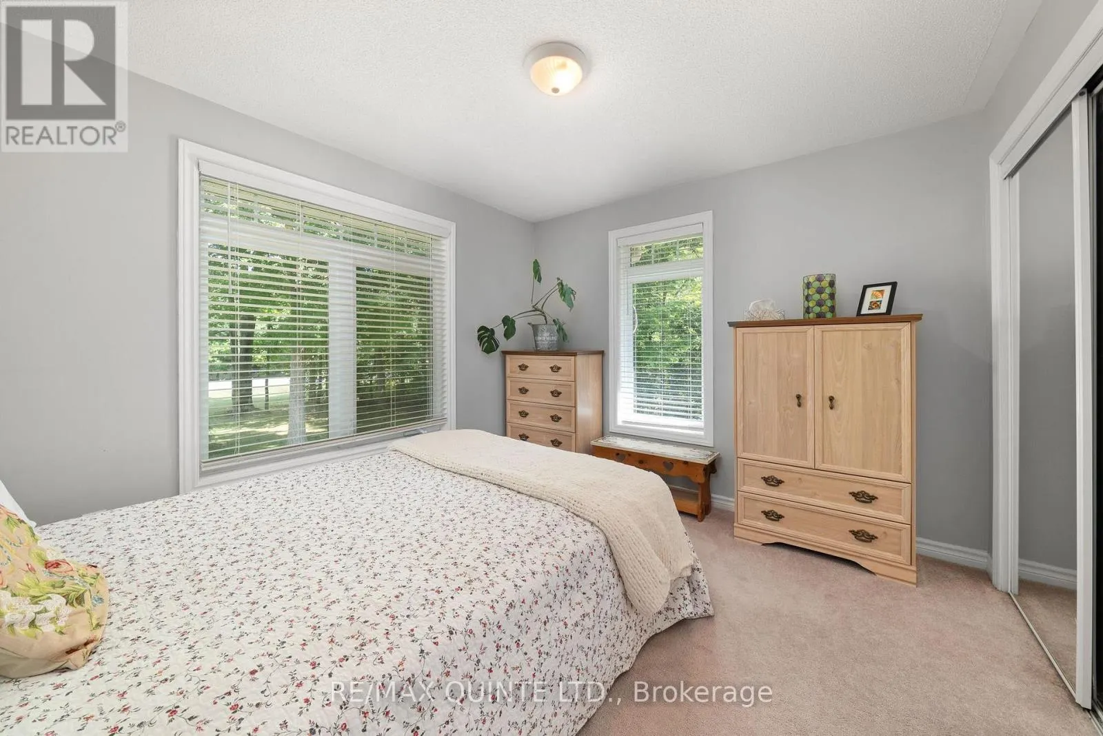 291 COLONIAL DRIVE
