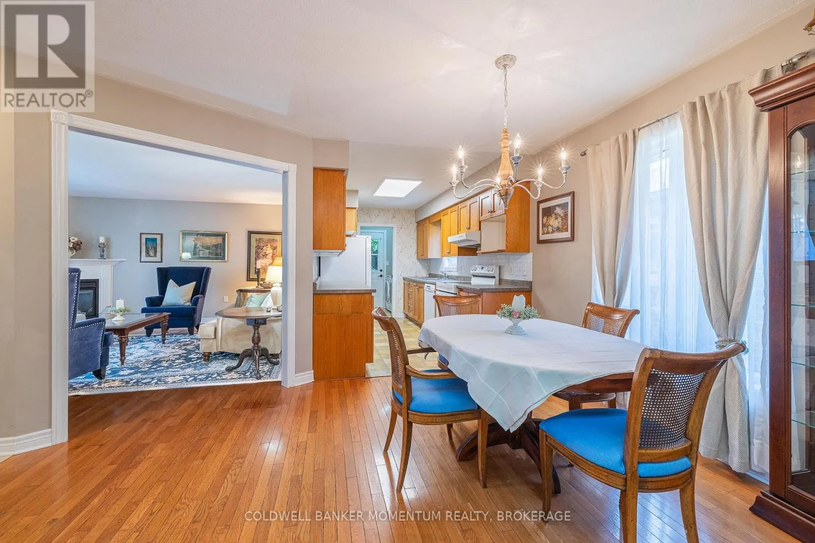 3901 RAINBOW LANE
