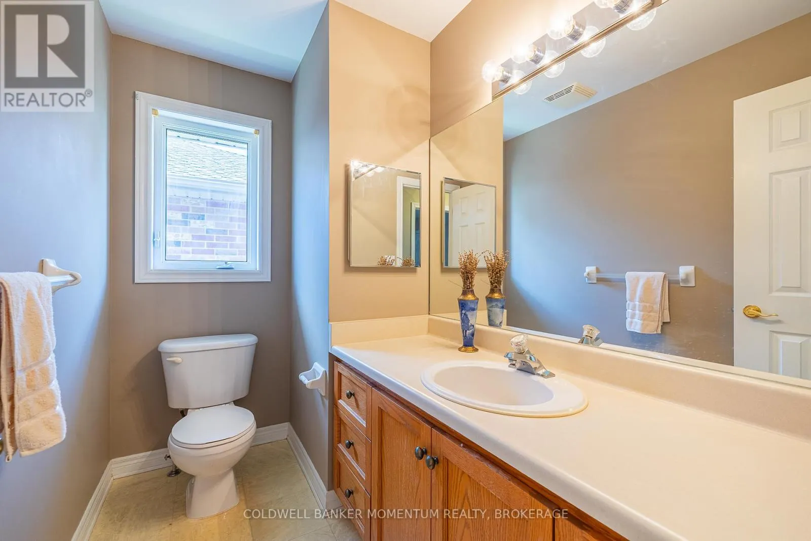 3901 RAINBOW LANE