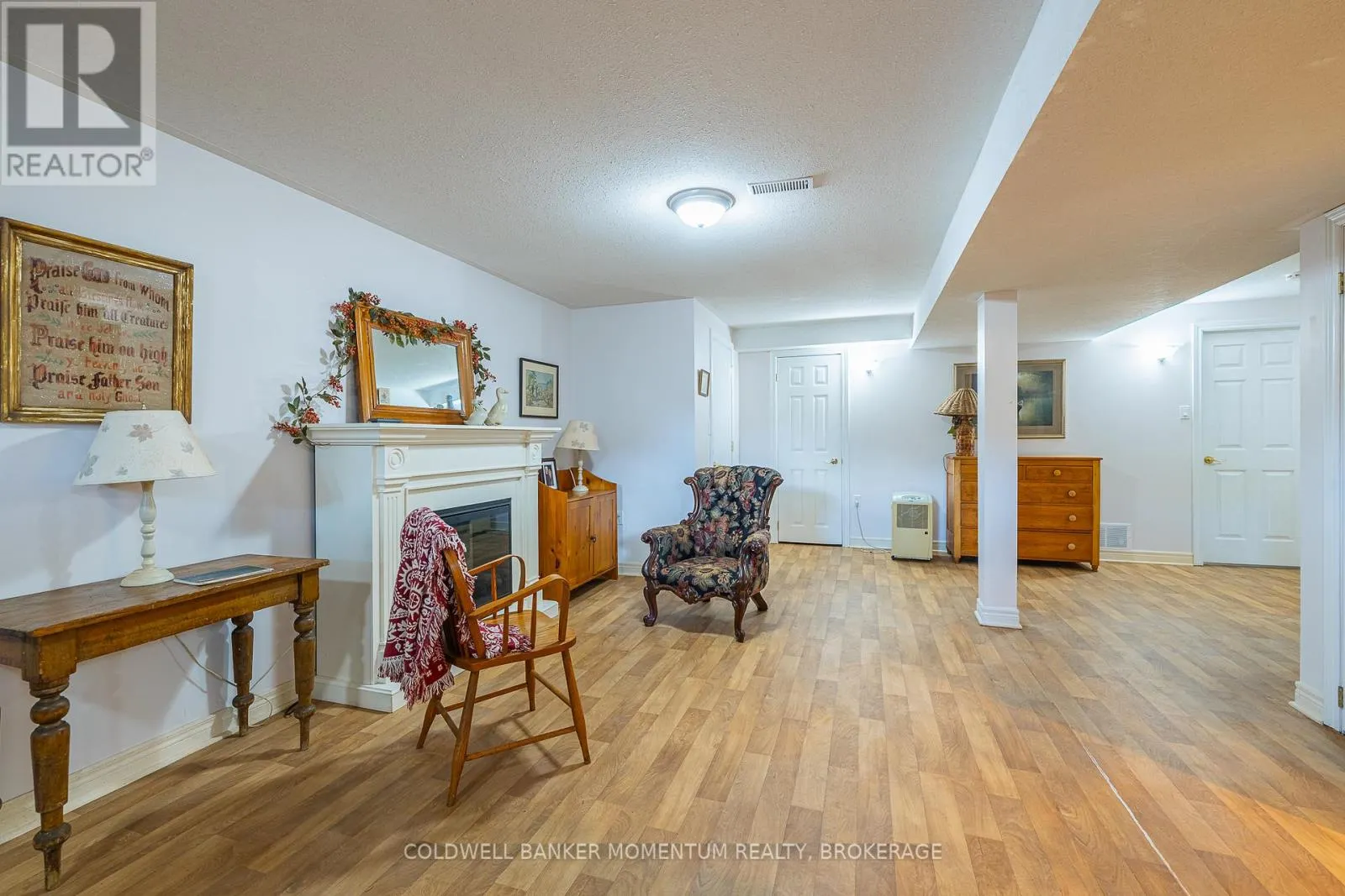 3901 RAINBOW LANE
