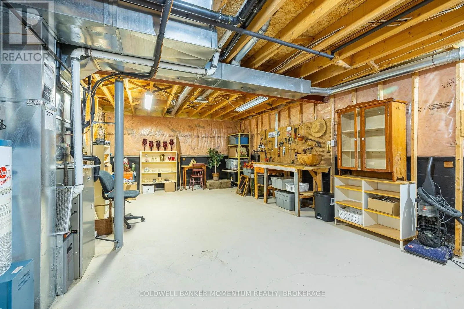 3901 RAINBOW LANE