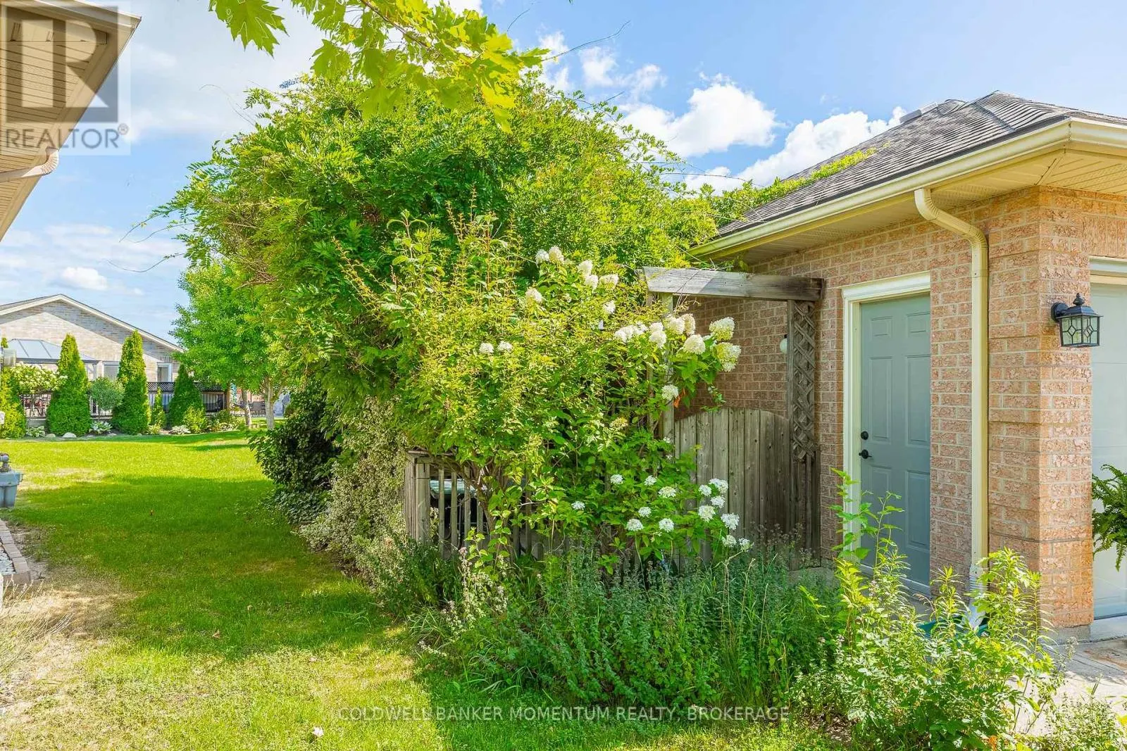 3901 RAINBOW LANE