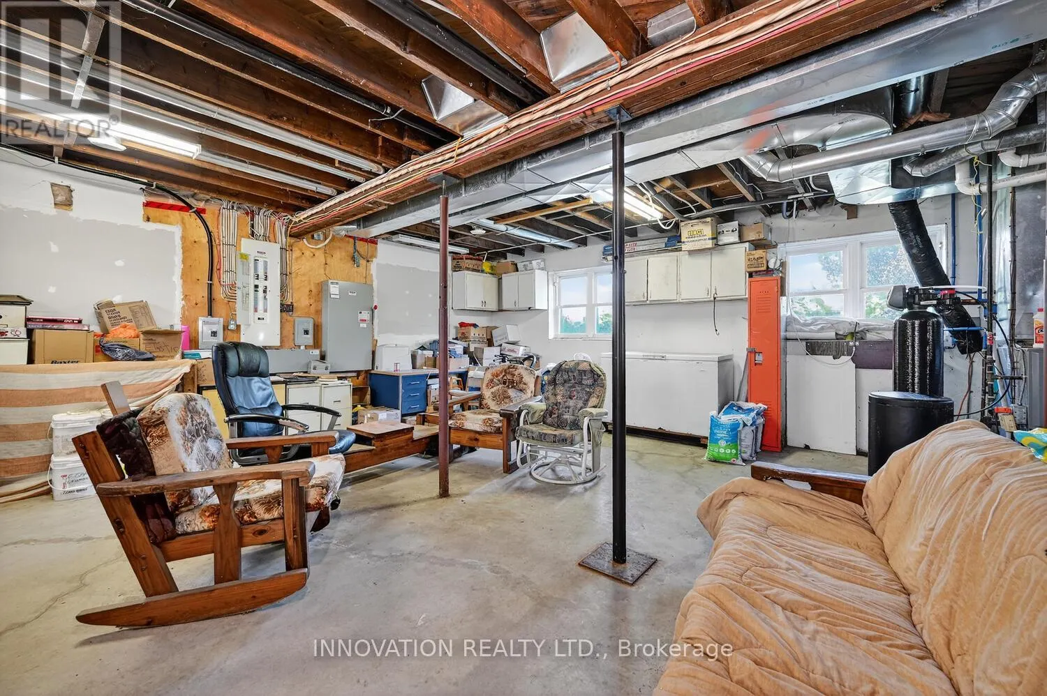15890 DIXON ROAD