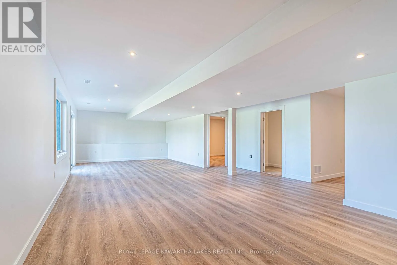 33 COSHS ROAD