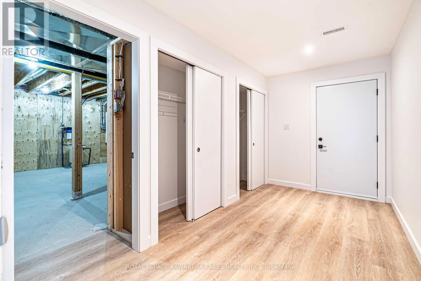 33 COSHS ROAD