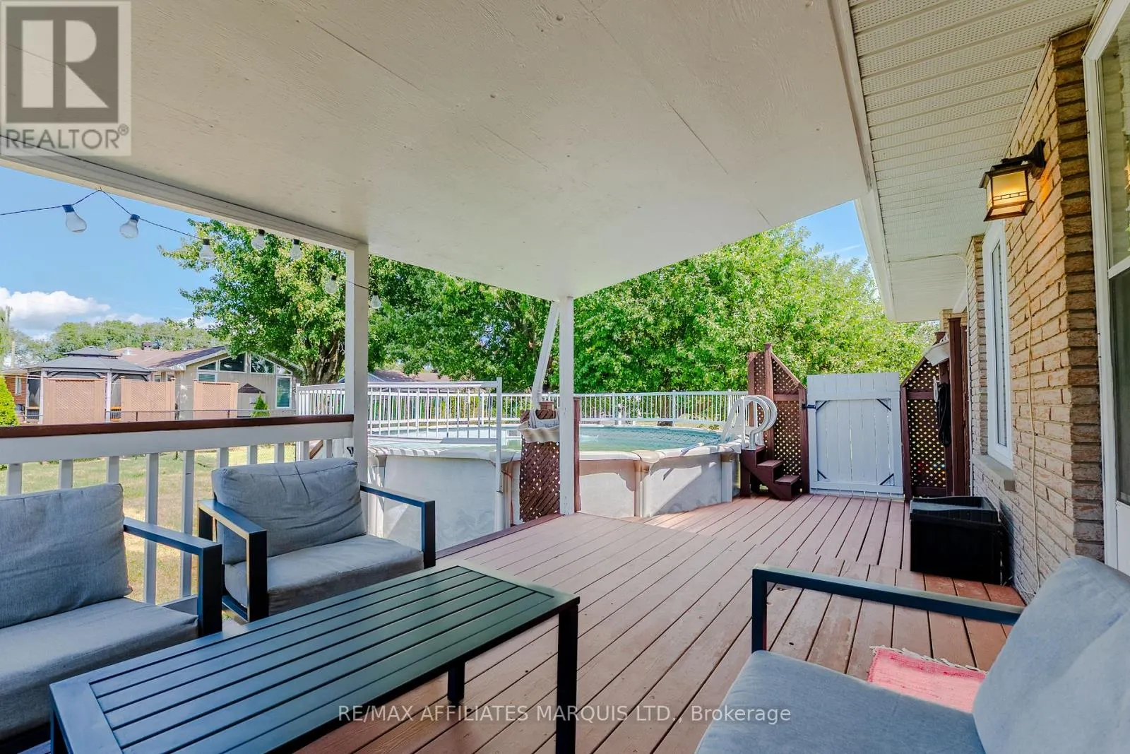 18223 OAK DRIVE
