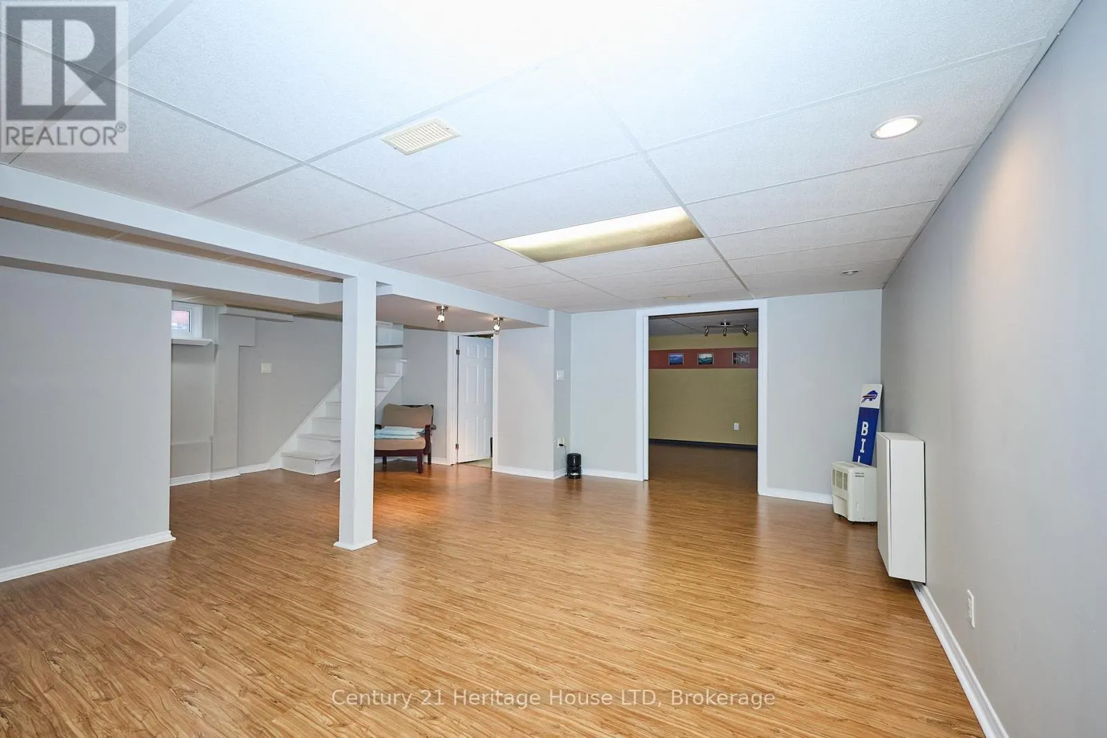 48 LOYALIST DRIVE