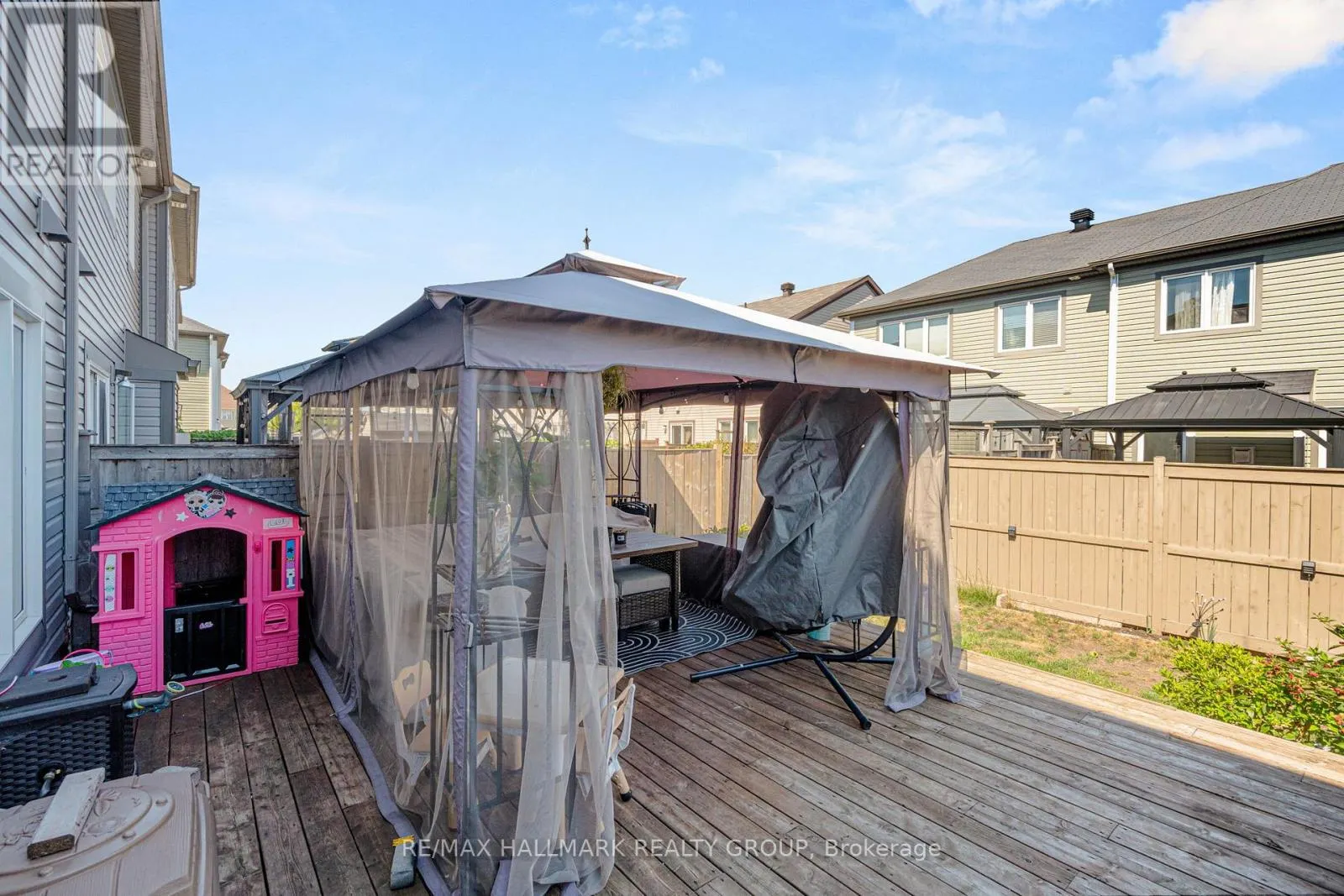 115 SUNSHINE CRESCENT