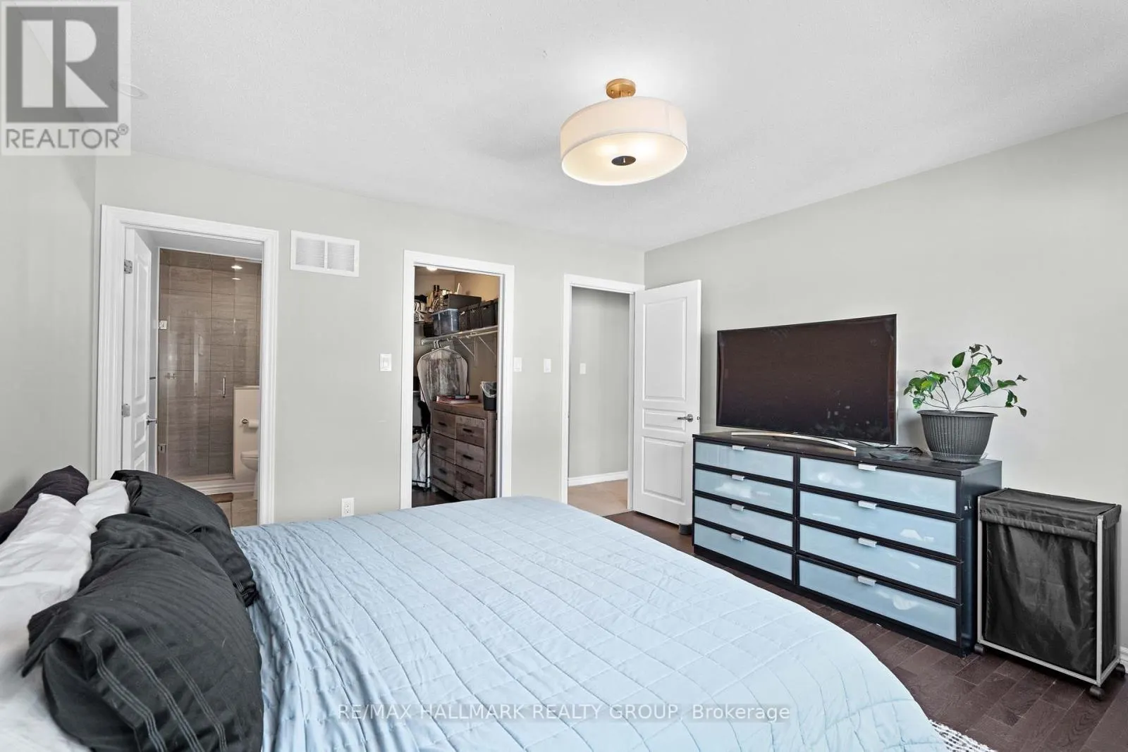 115 SUNSHINE CRESCENT