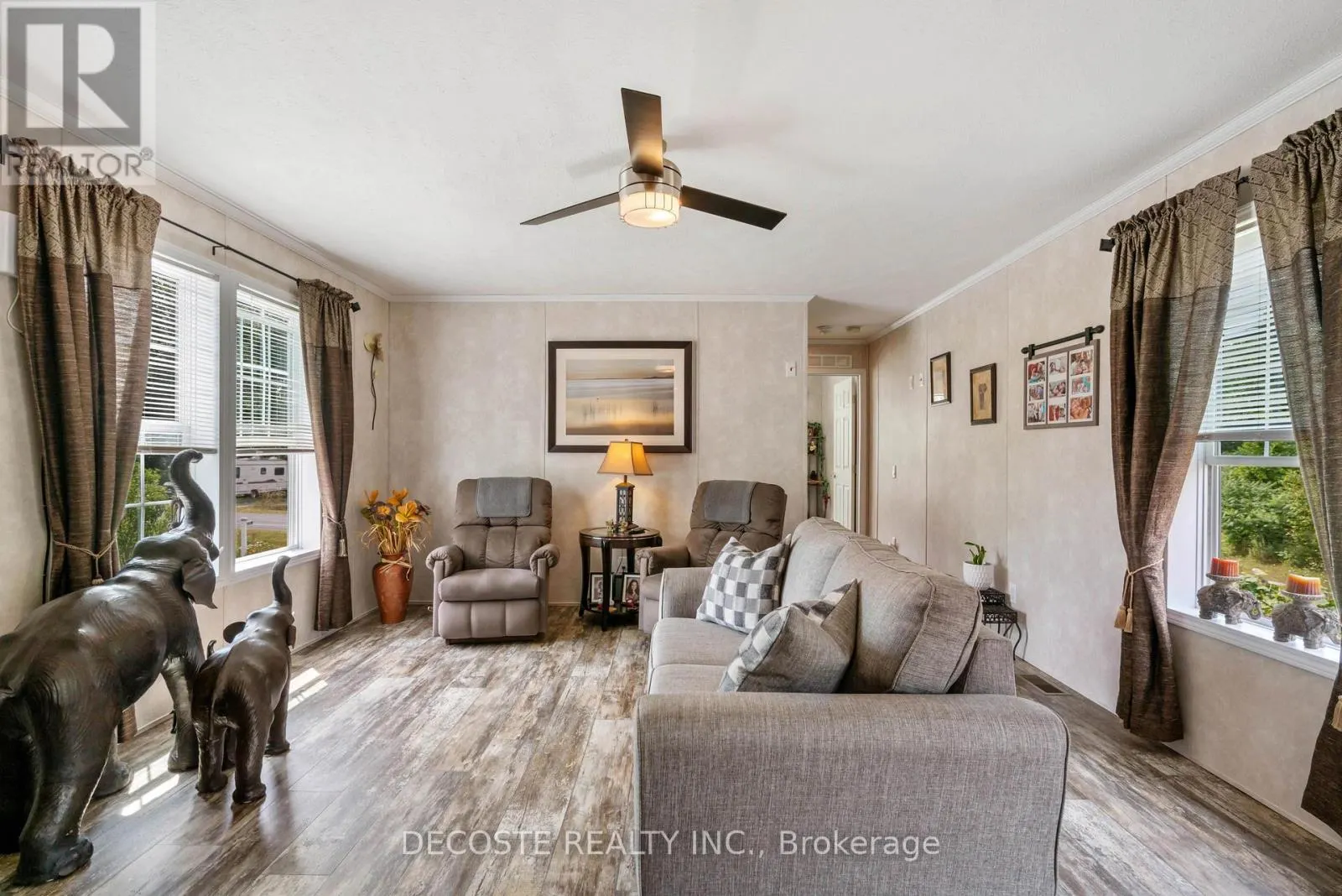 2729 CROWS NEST PRIVATE LANE