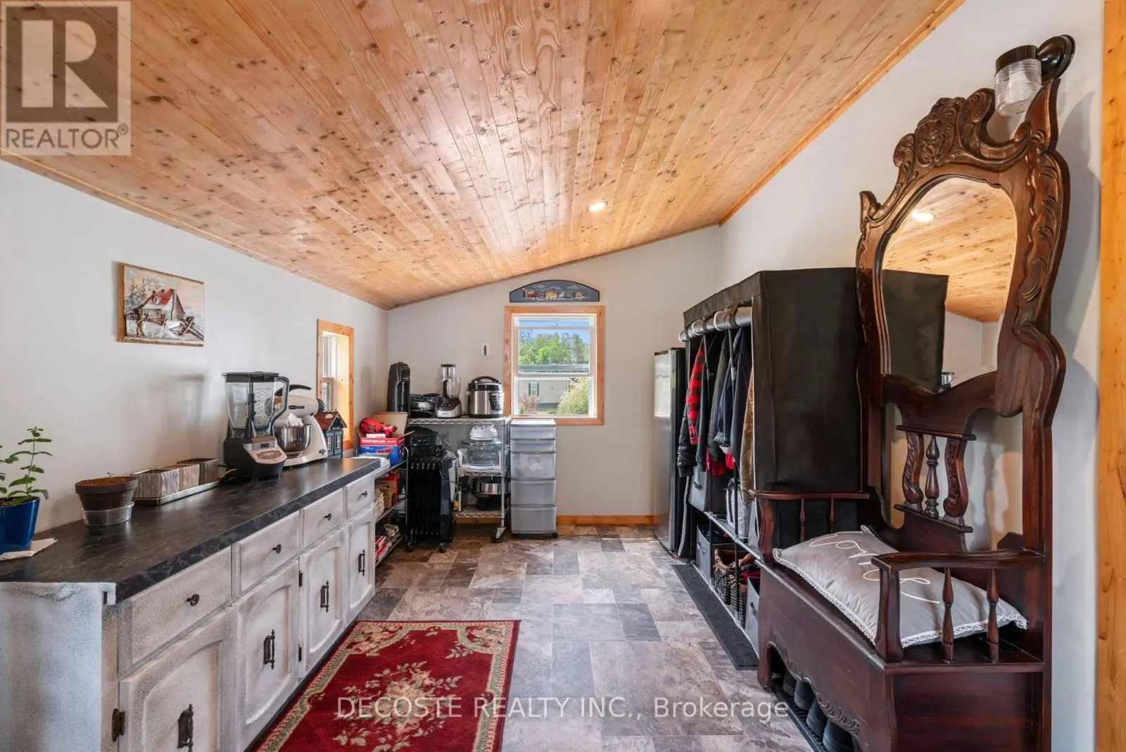 2729 CROWS NEST PRIVATE LANE