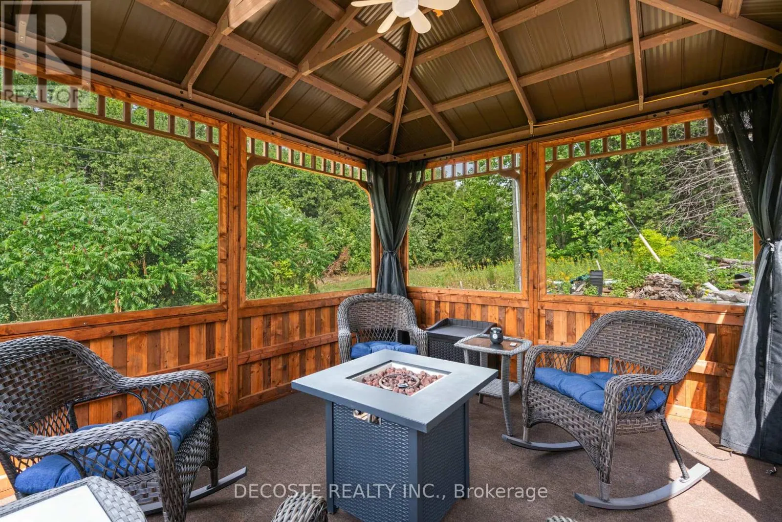 2729 CROWS NEST PRIVATE LANE