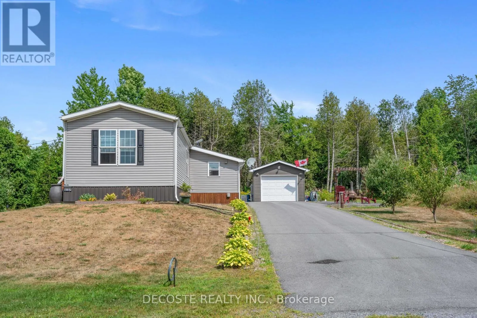 2729 CROWS NEST PRIVATE LANE