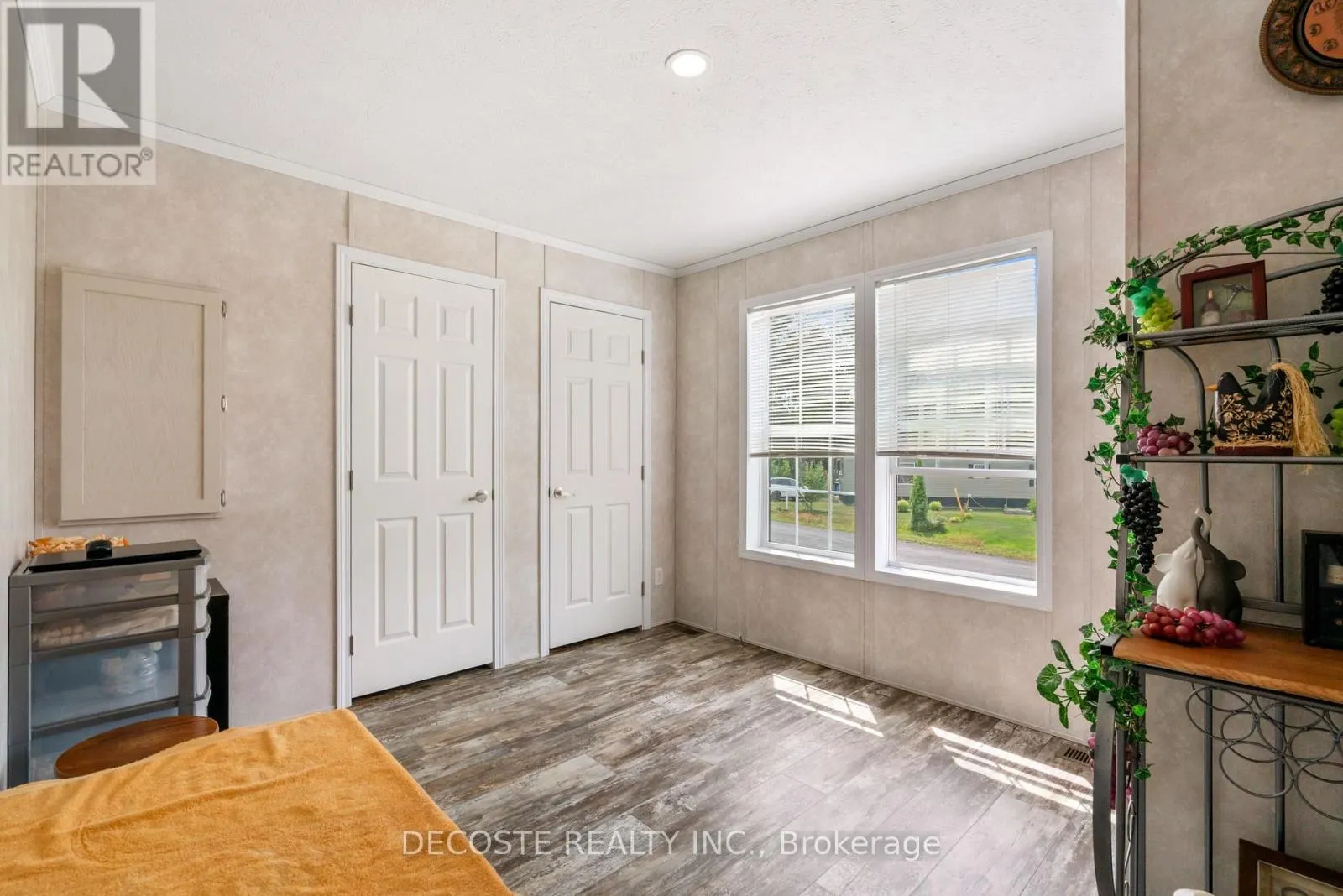 2729 CROWS NEST PRIVATE LANE