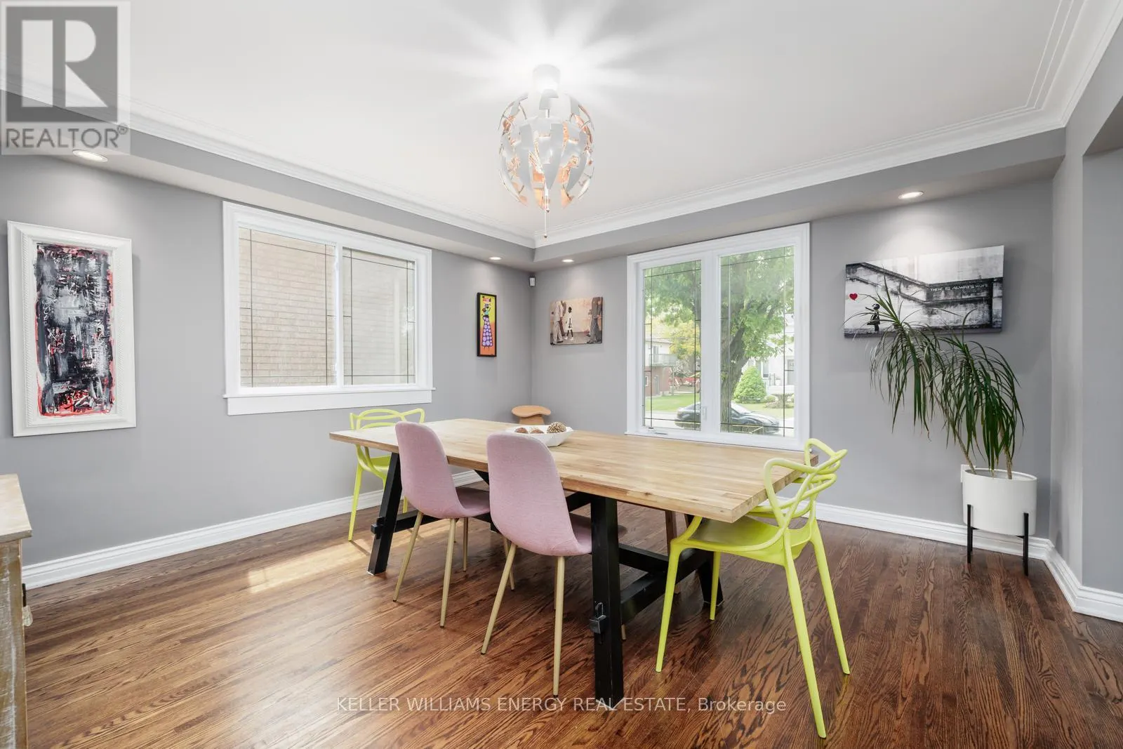 158 CHESTER AVENUE