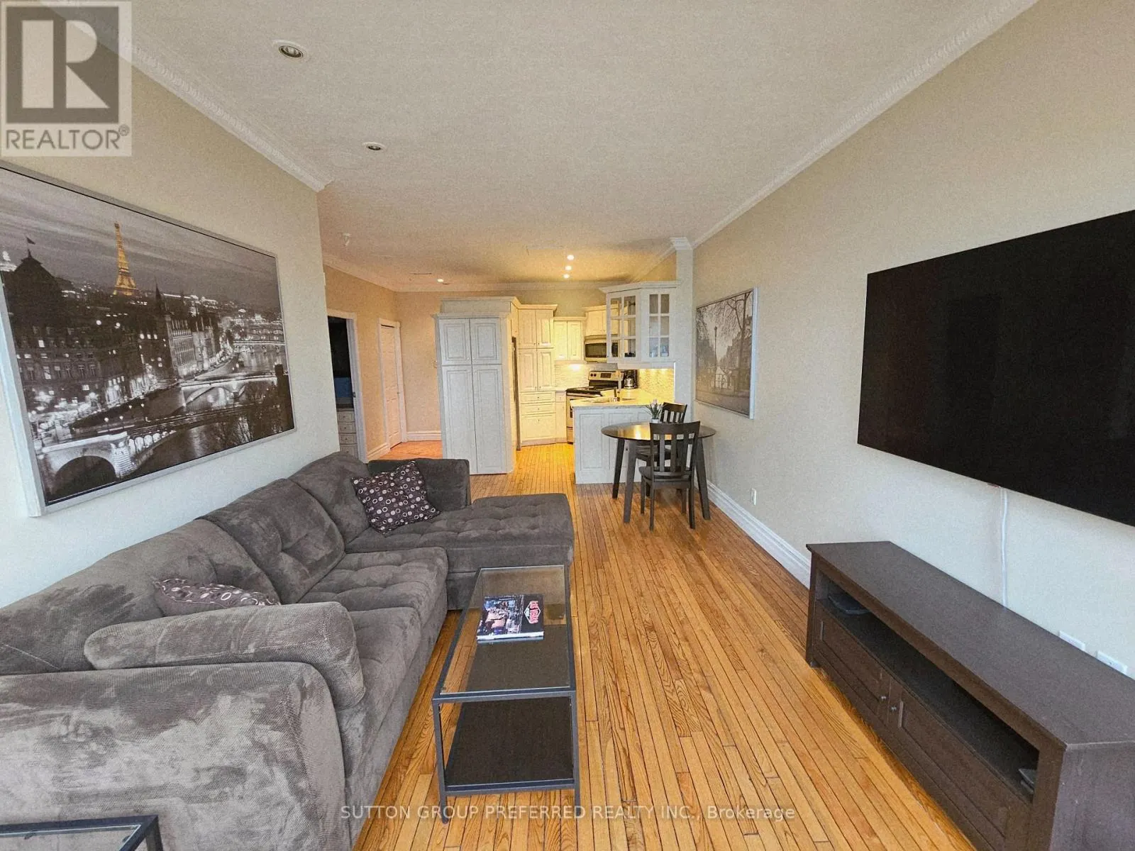 2404 - 389 DUNDAS STREET, #2404