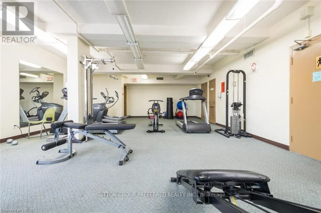 2404 - 389 DUNDAS STREET, #2404