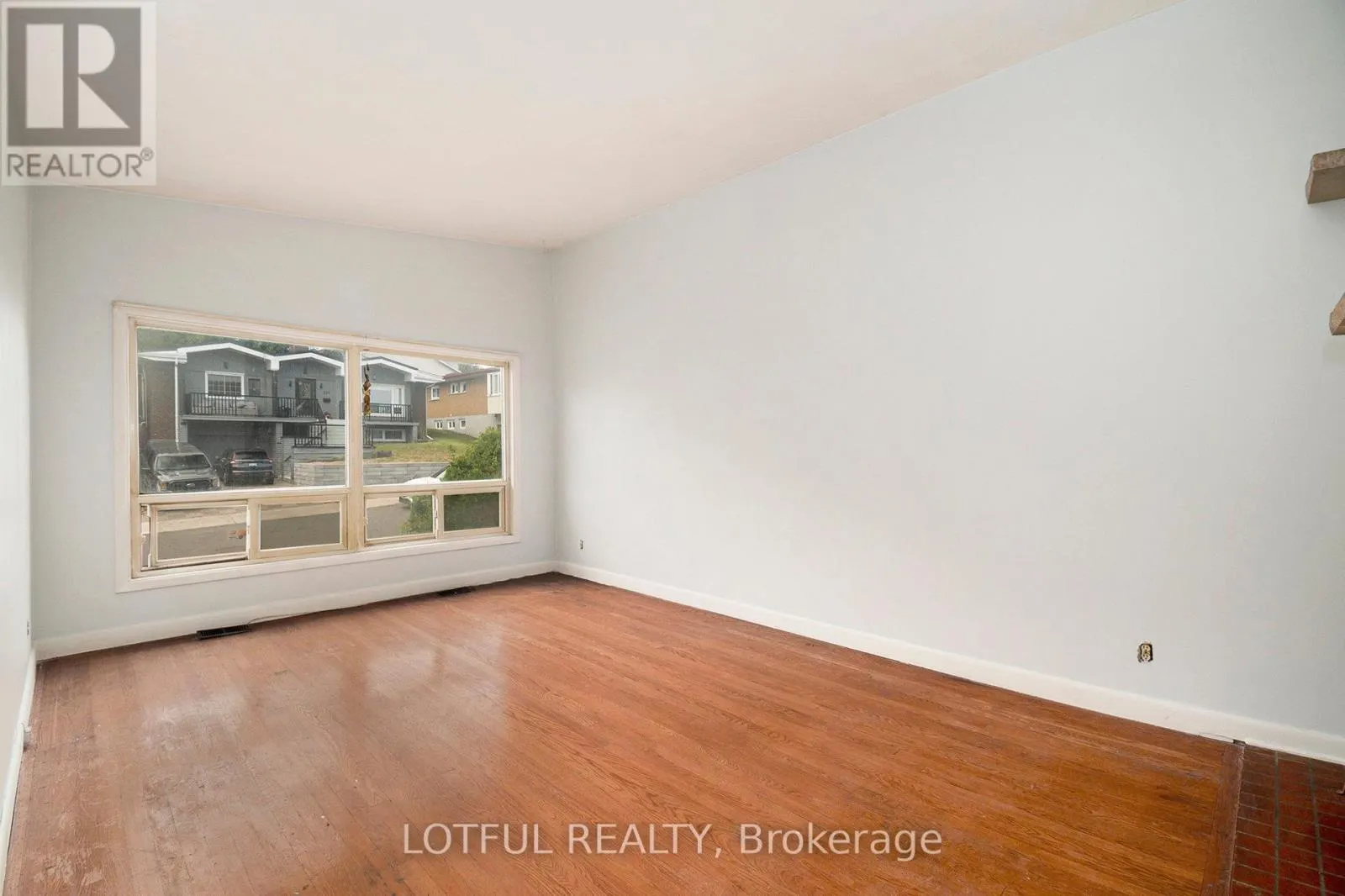 328 PERRIER AVENUE