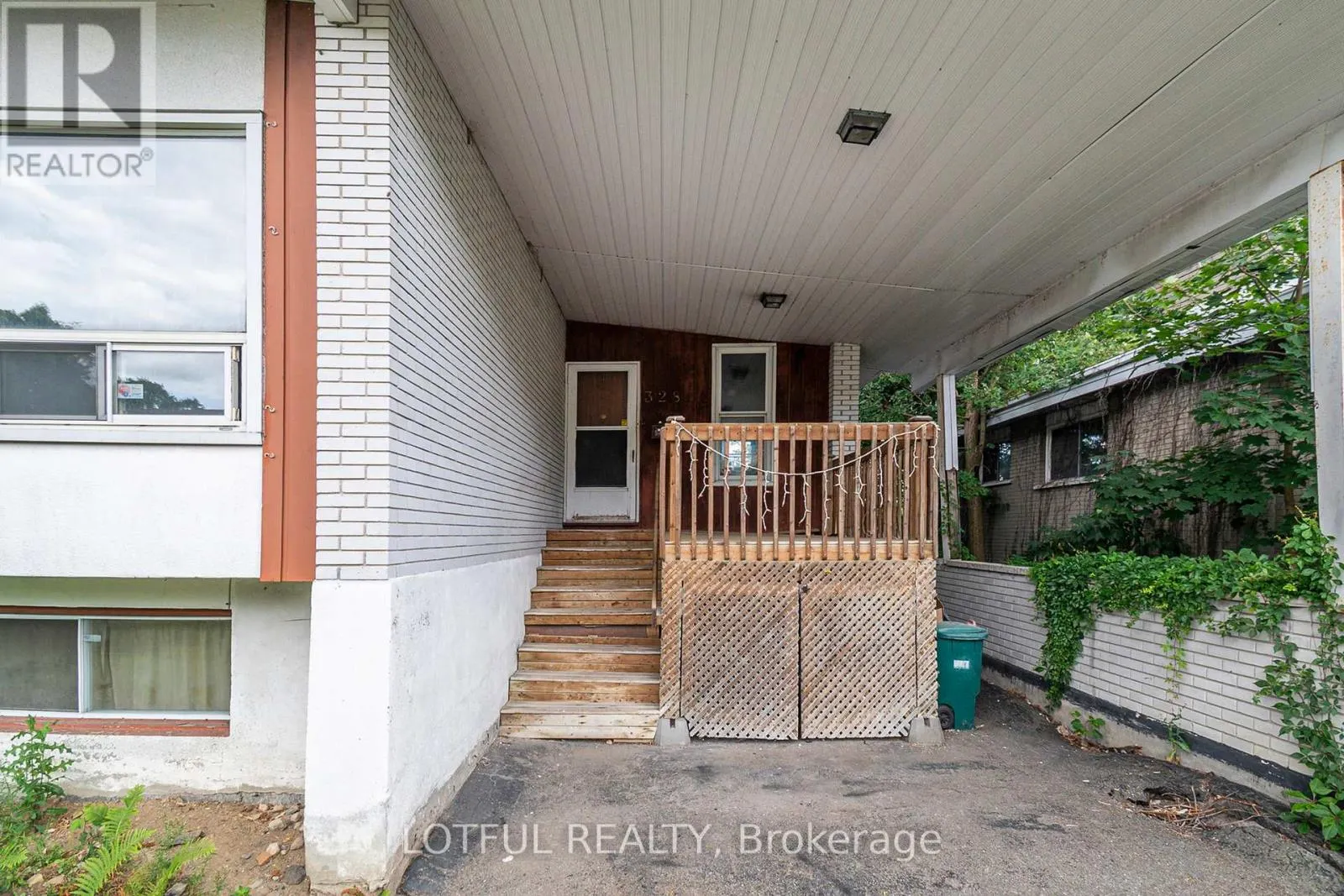 328 PERRIER AVENUE