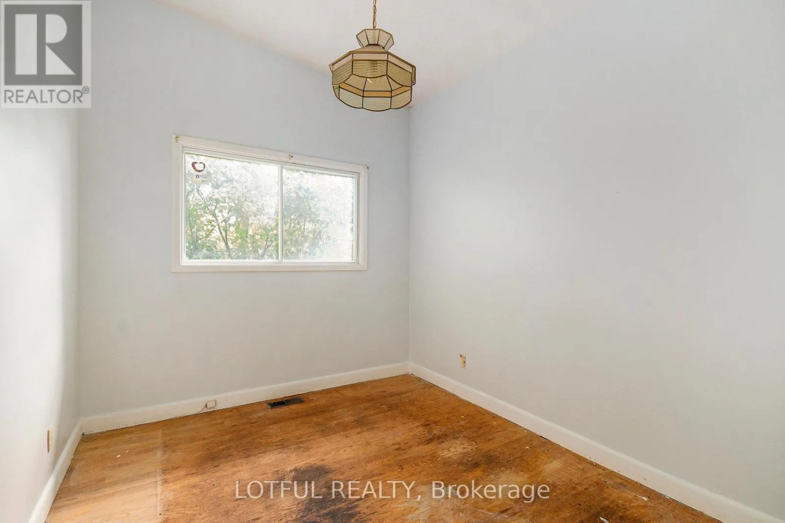 328 PERRIER AVENUE