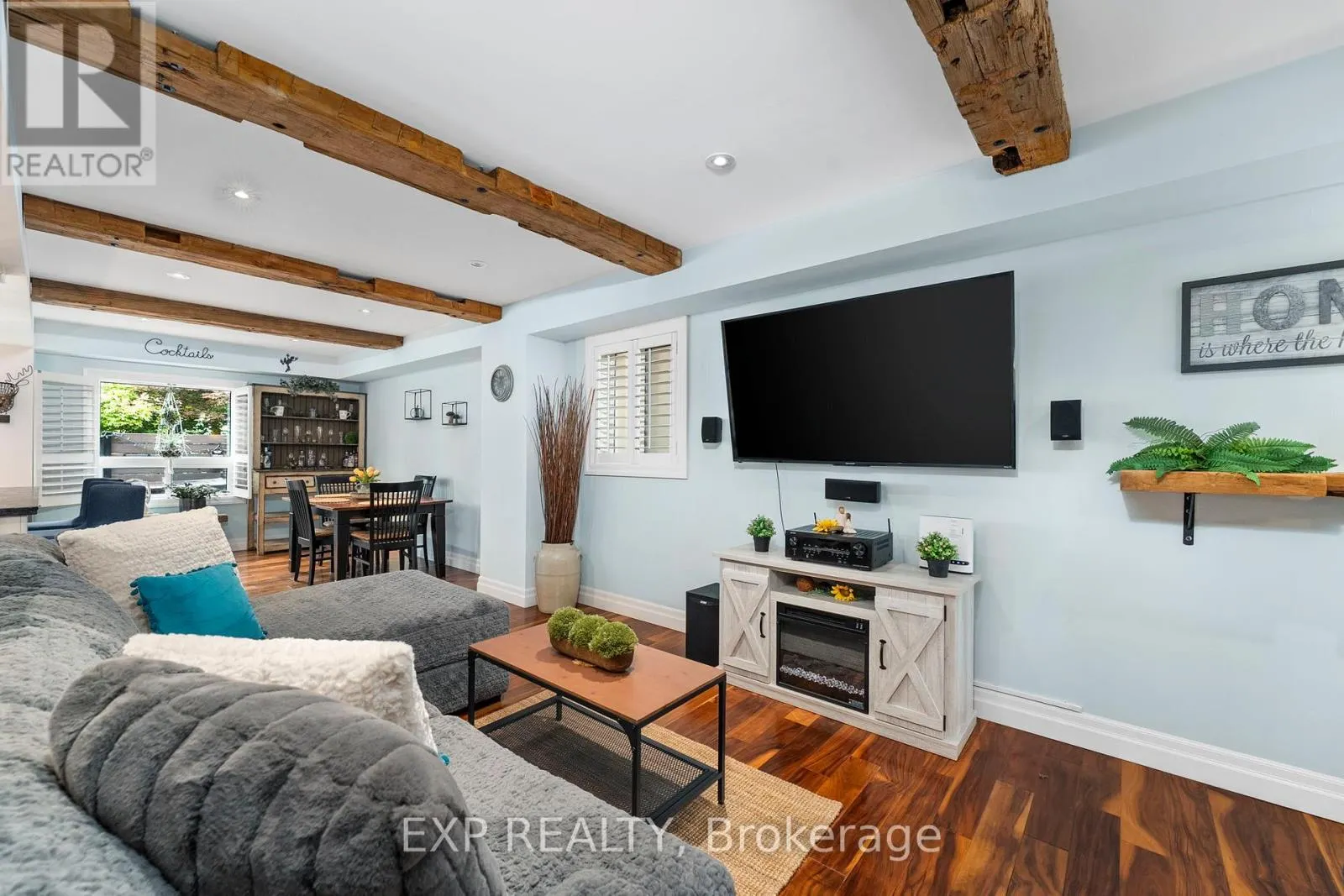 55 FELLOWES CRESCENT