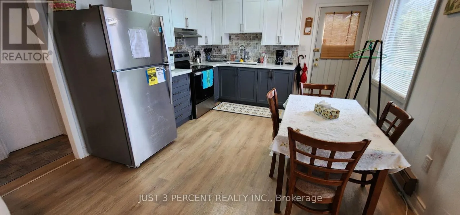 3 - 6060 CURTIS POINT ROAD, #3