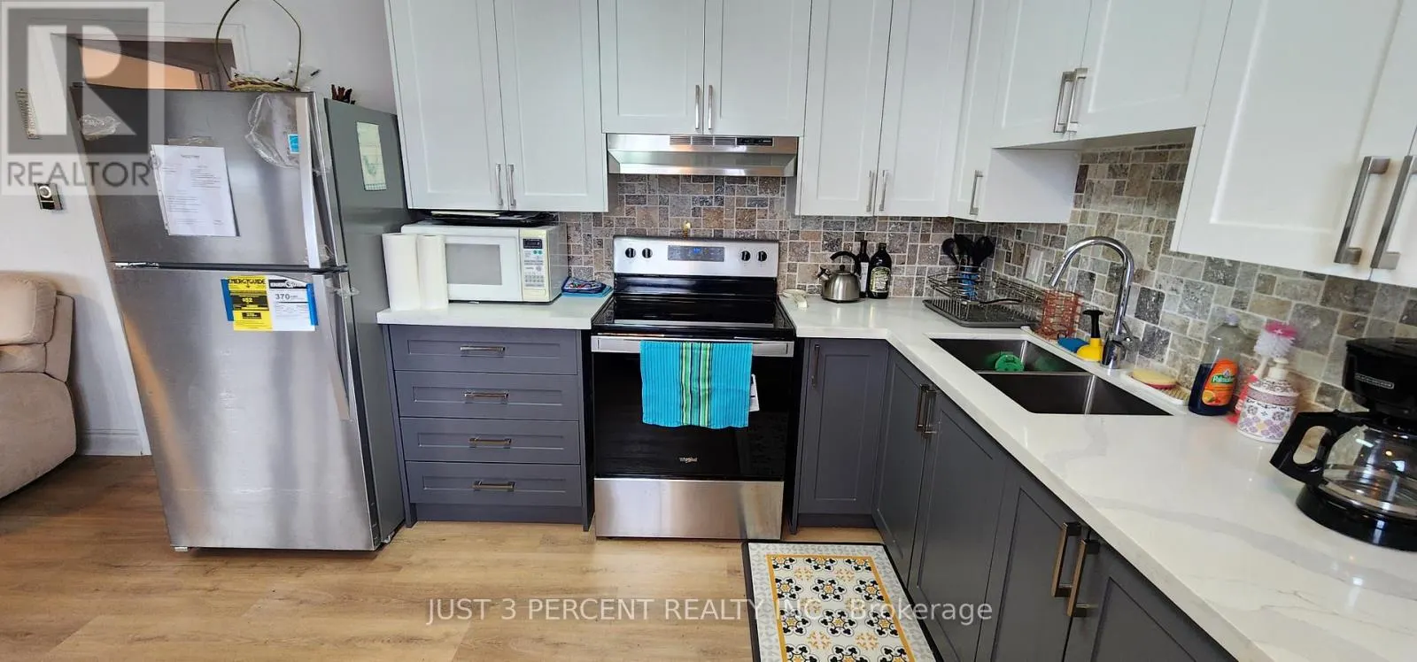 3 - 6060 CURTIS POINT ROAD, #3