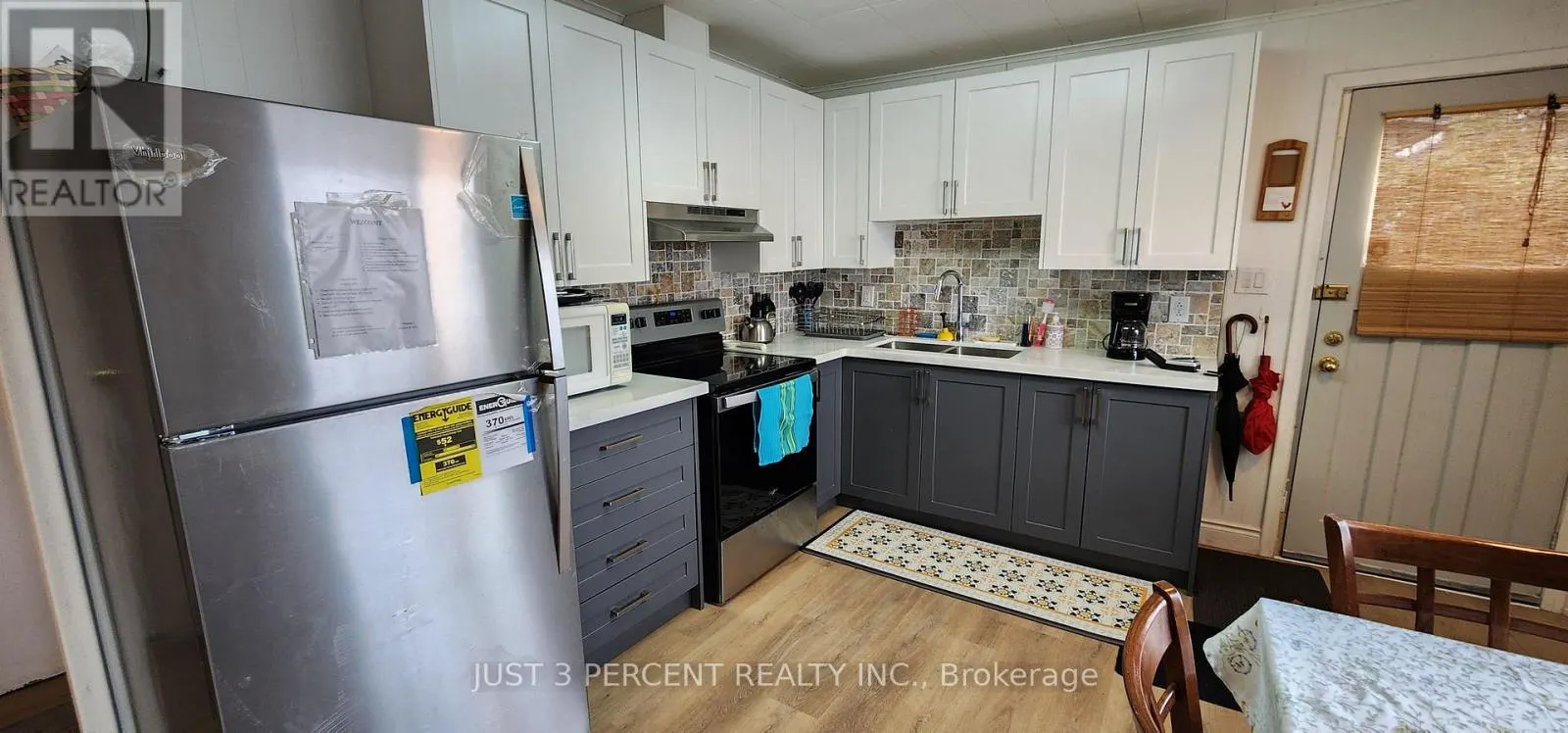 3 - 6060 CURTIS POINT ROAD, #3