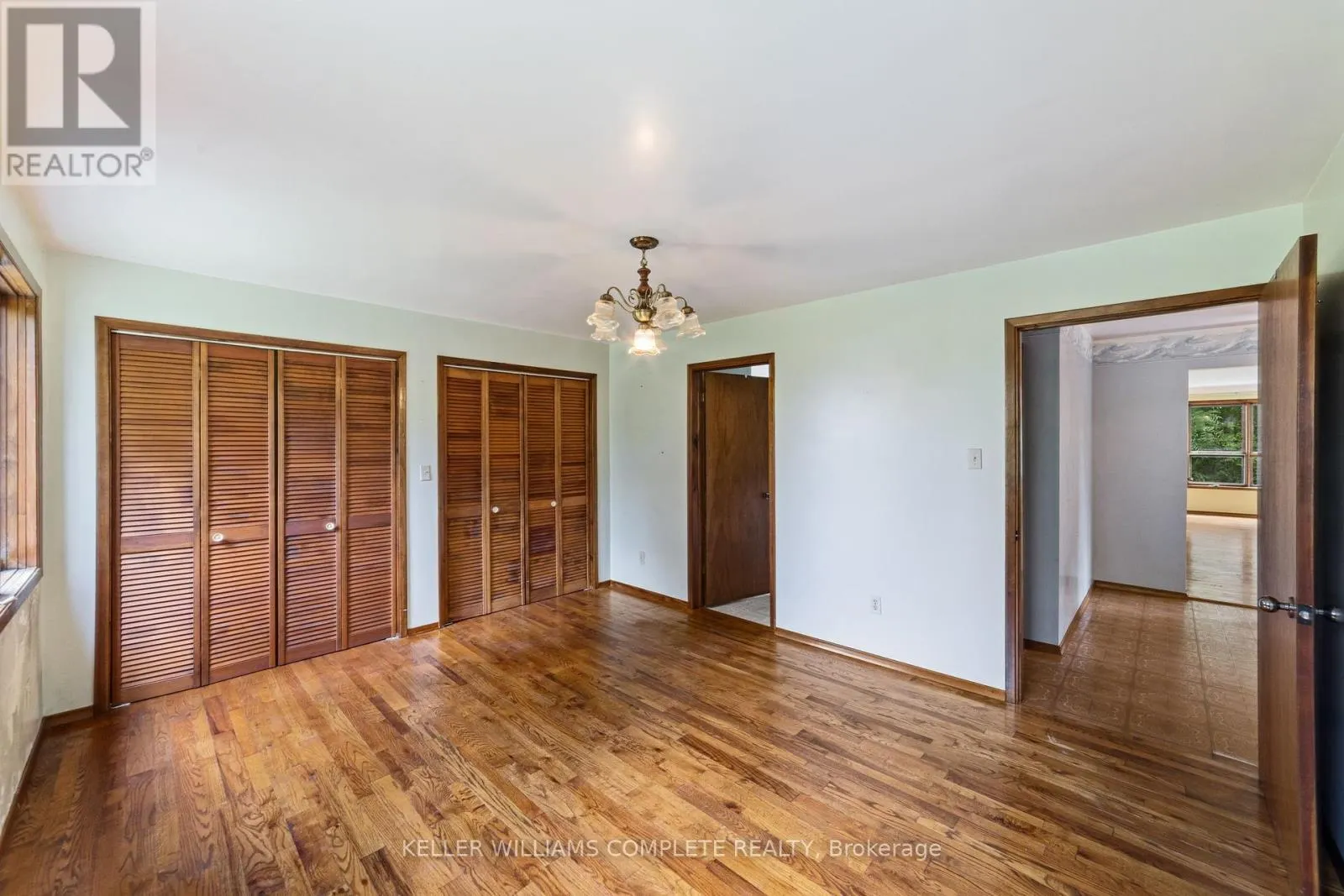 1744 6TH CON ROAD W