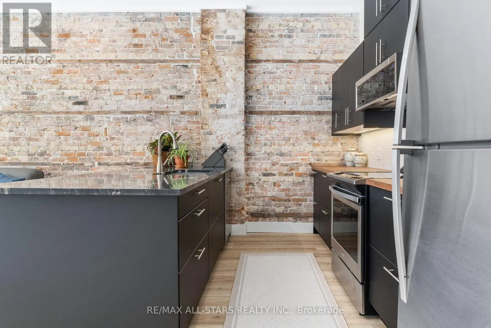 2A - 61 COLBORNE STREET, #2A