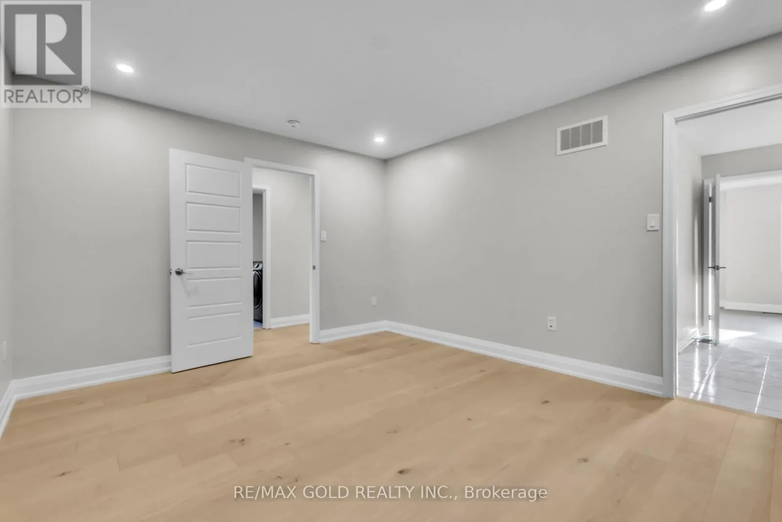 63 COMPASS TRAIL