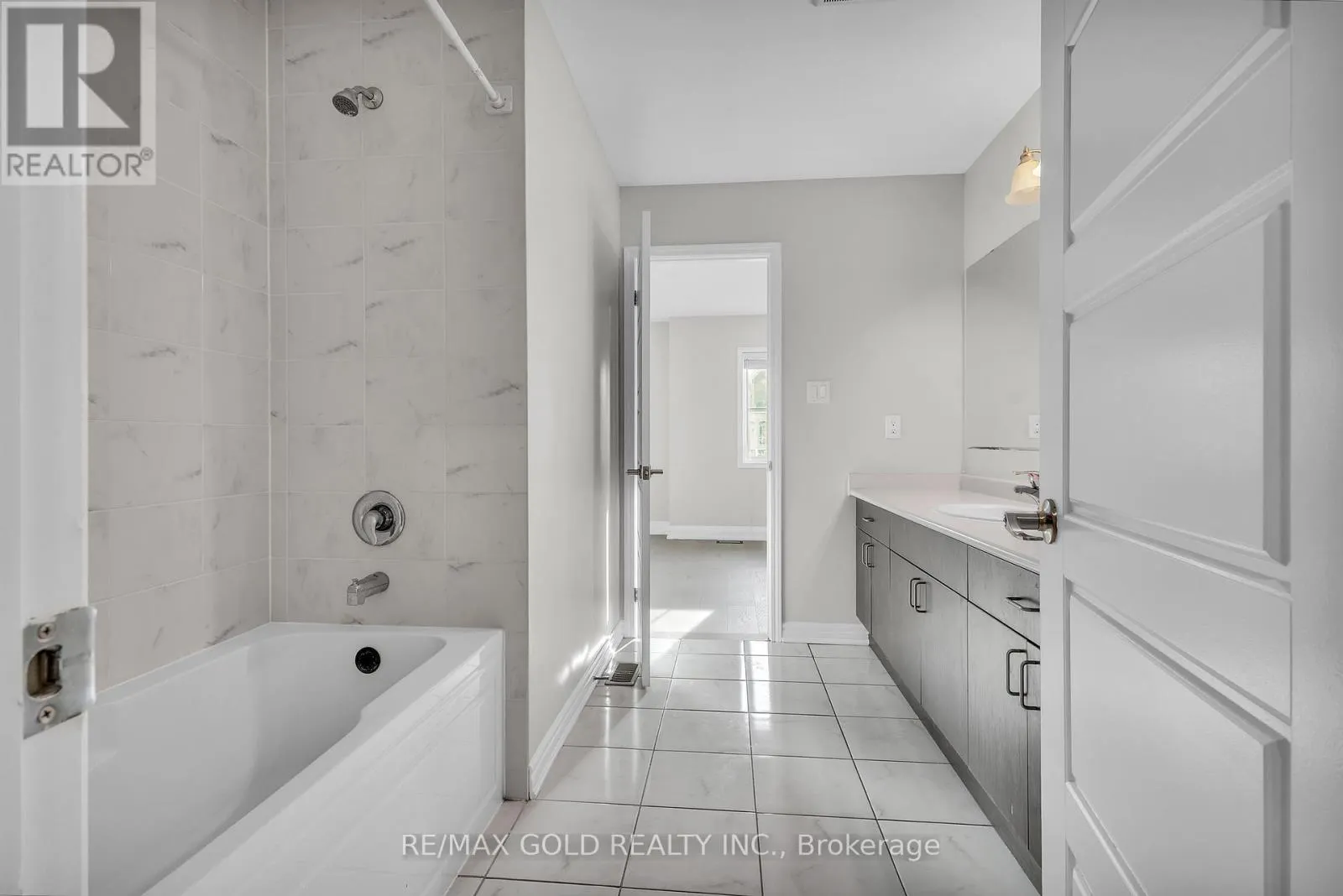 63 COMPASS TRAIL