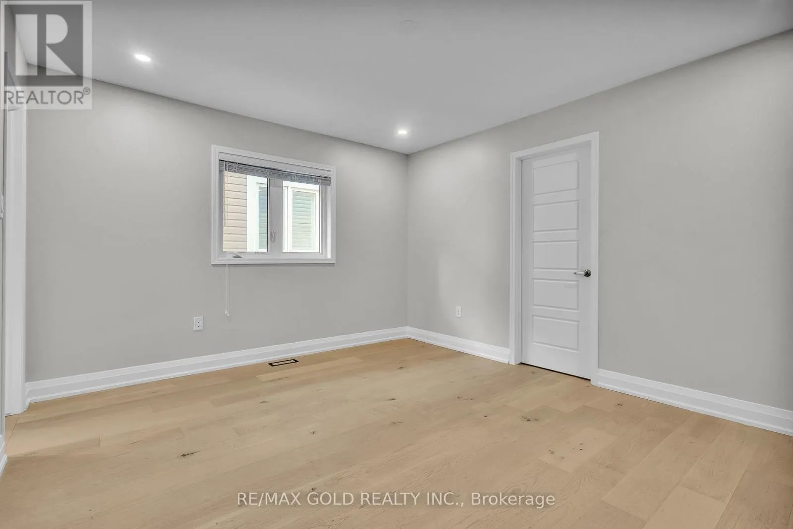 63 COMPASS TRAIL