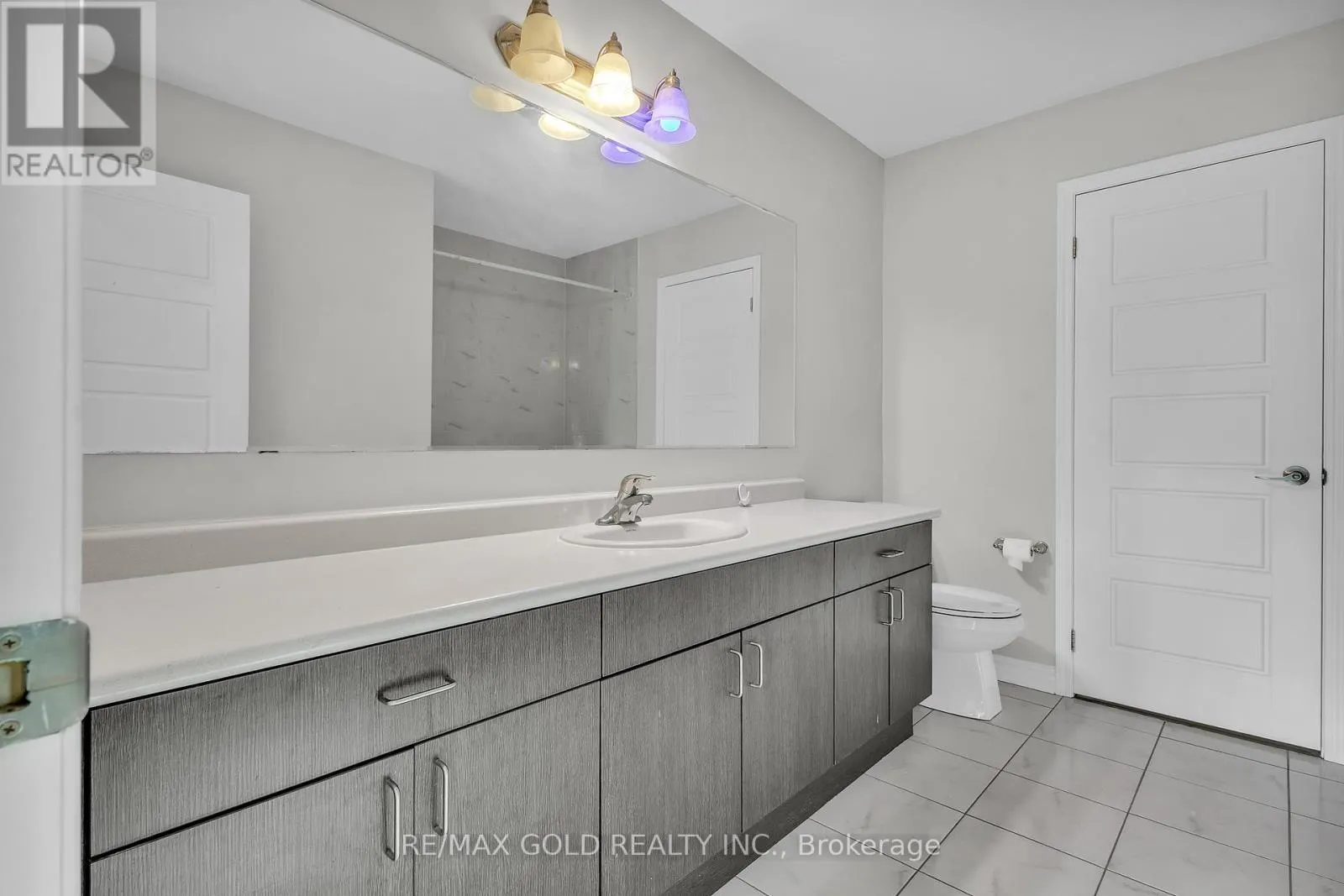 63 COMPASS TRAIL