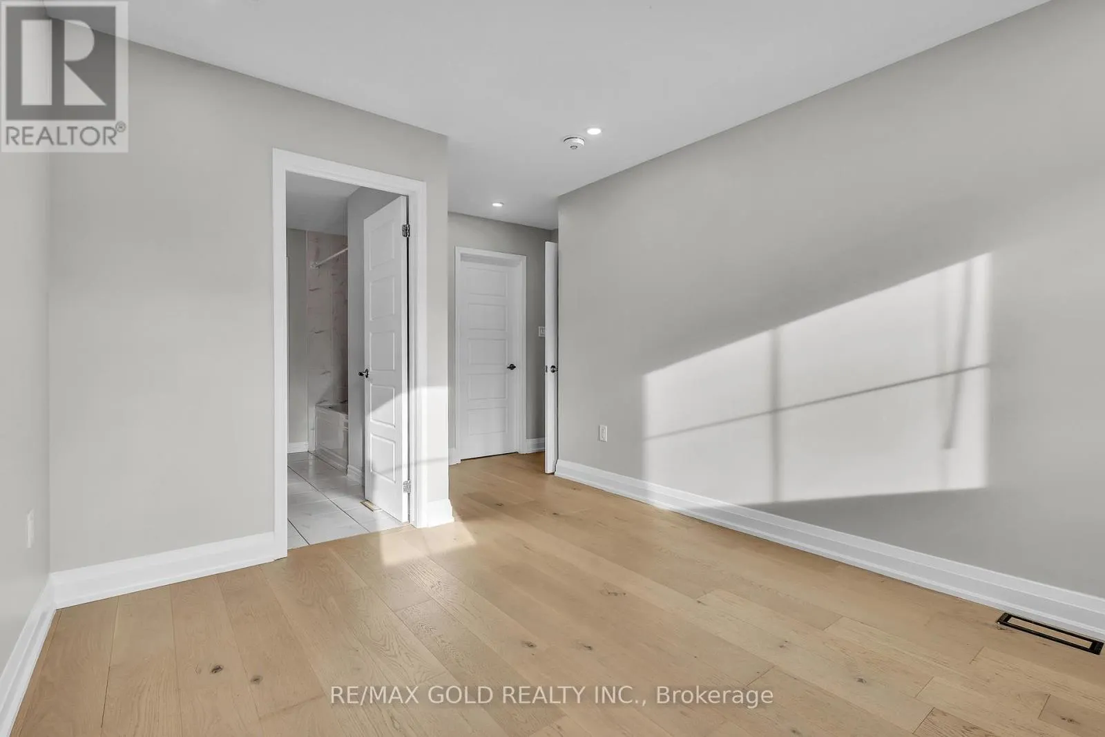 63 COMPASS TRAIL