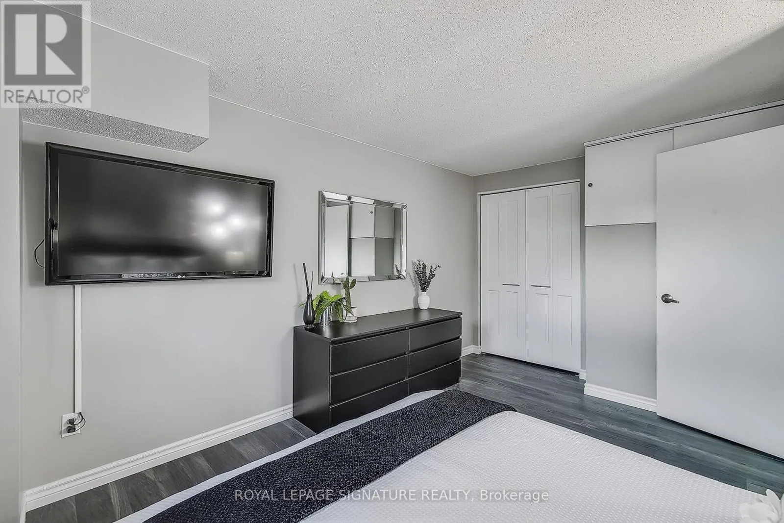 360 CORNERBROOK PLACE