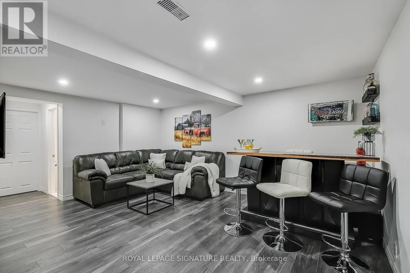 360 CORNERBROOK PLACE