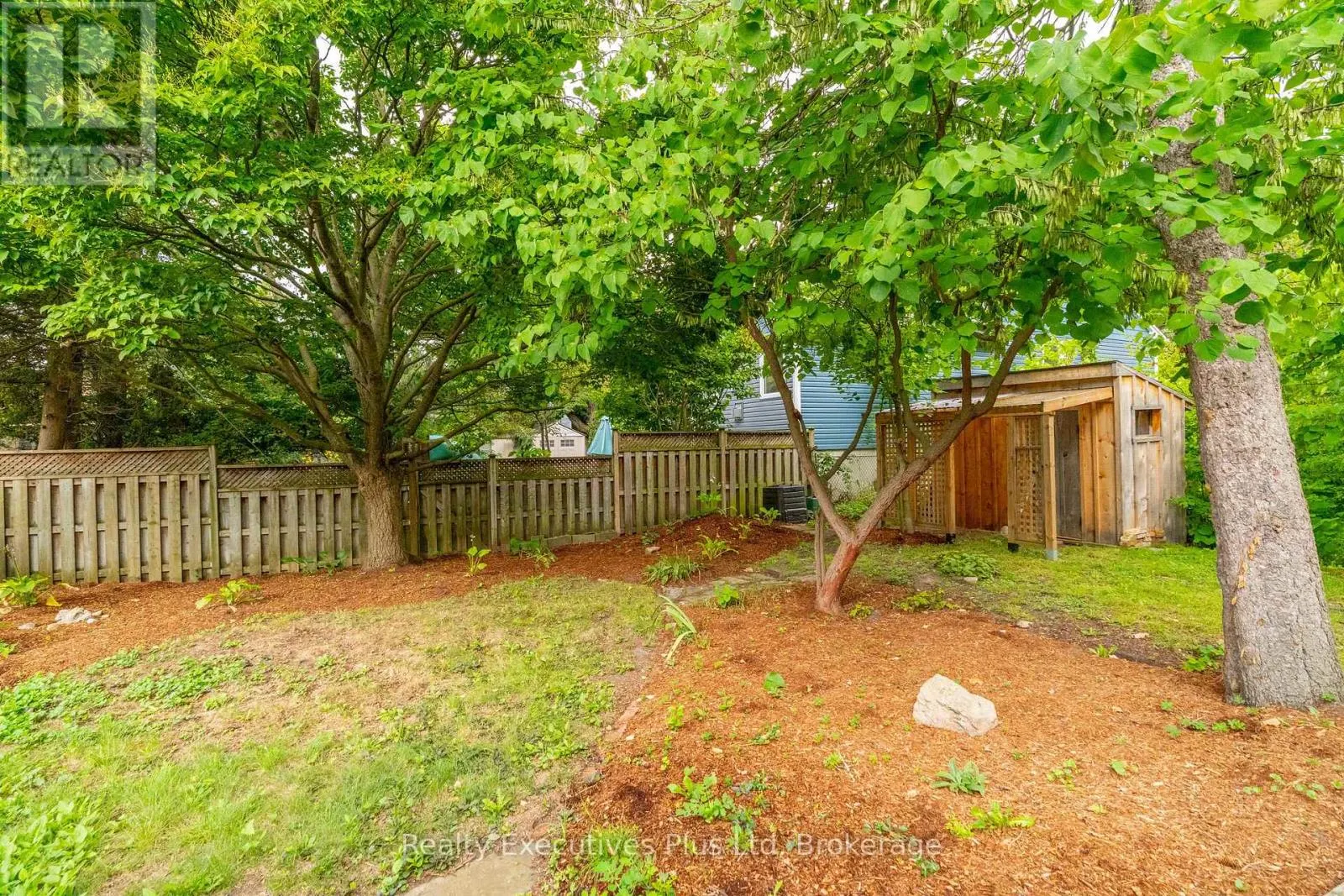 61 HEARN AVENUE