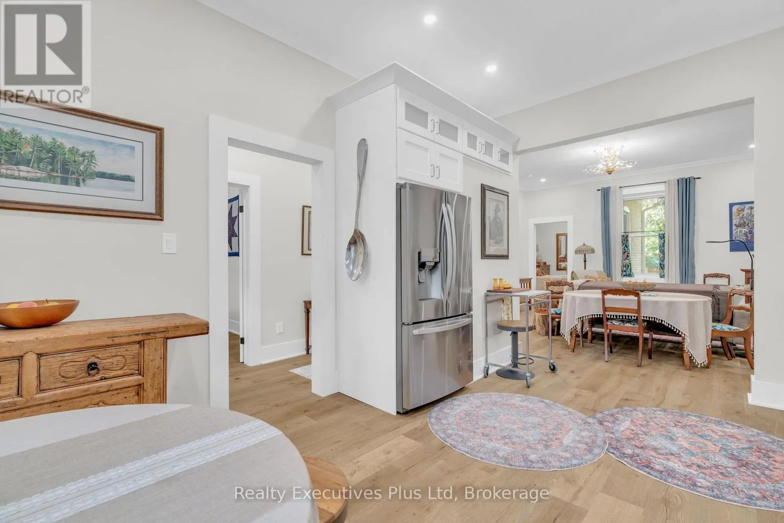61 HEARN AVENUE
