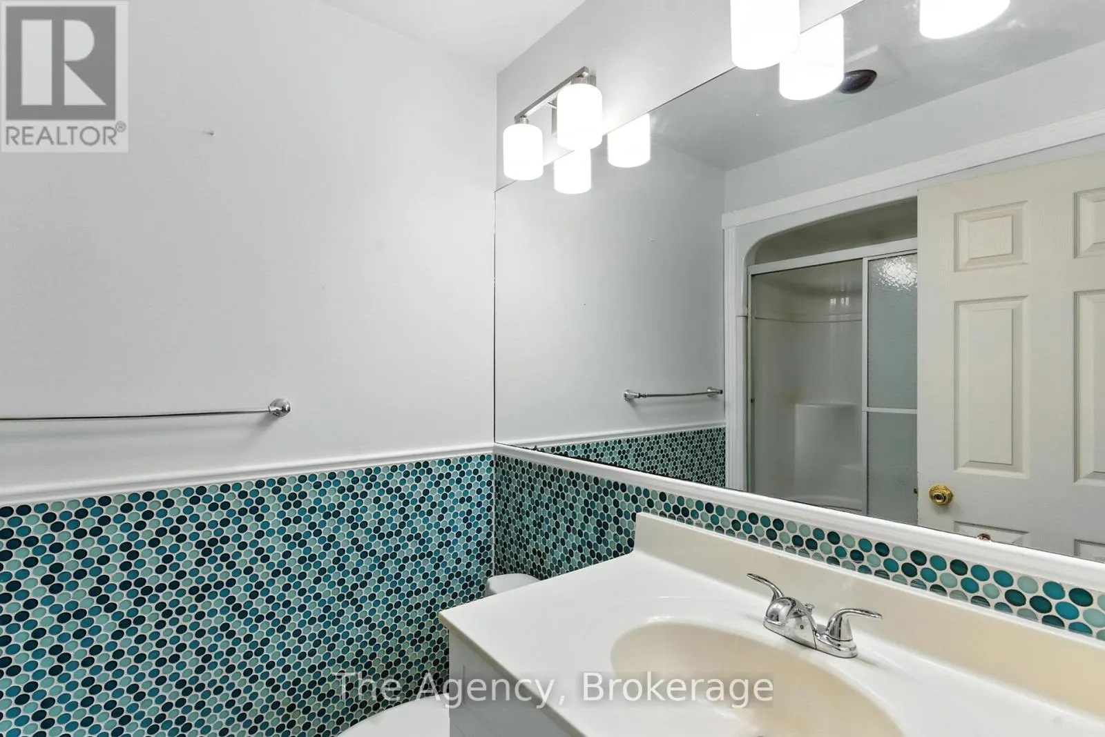 44 - 65 DORCHESTER BOULEVARD, #44