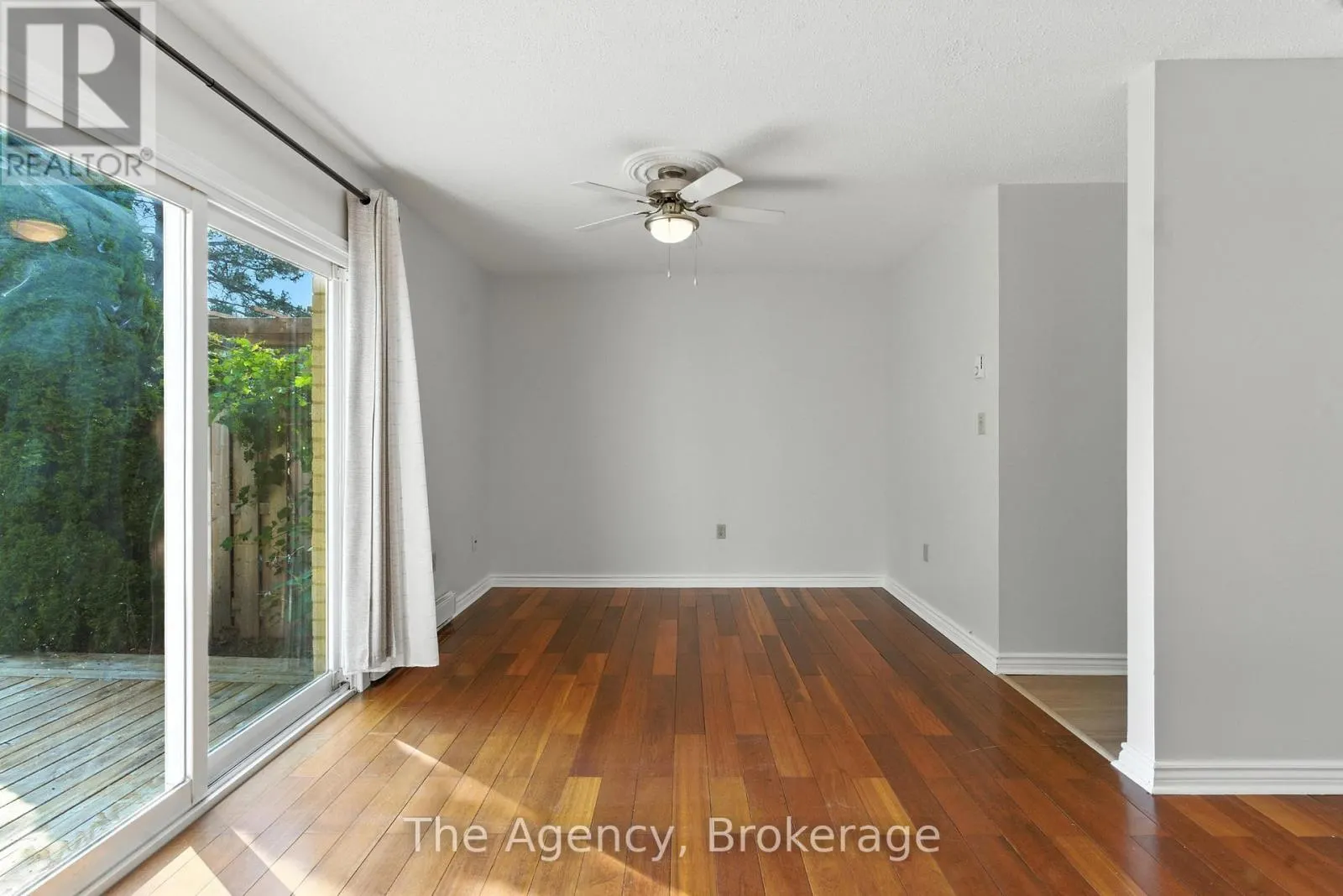 44 - 65 DORCHESTER BOULEVARD, #44