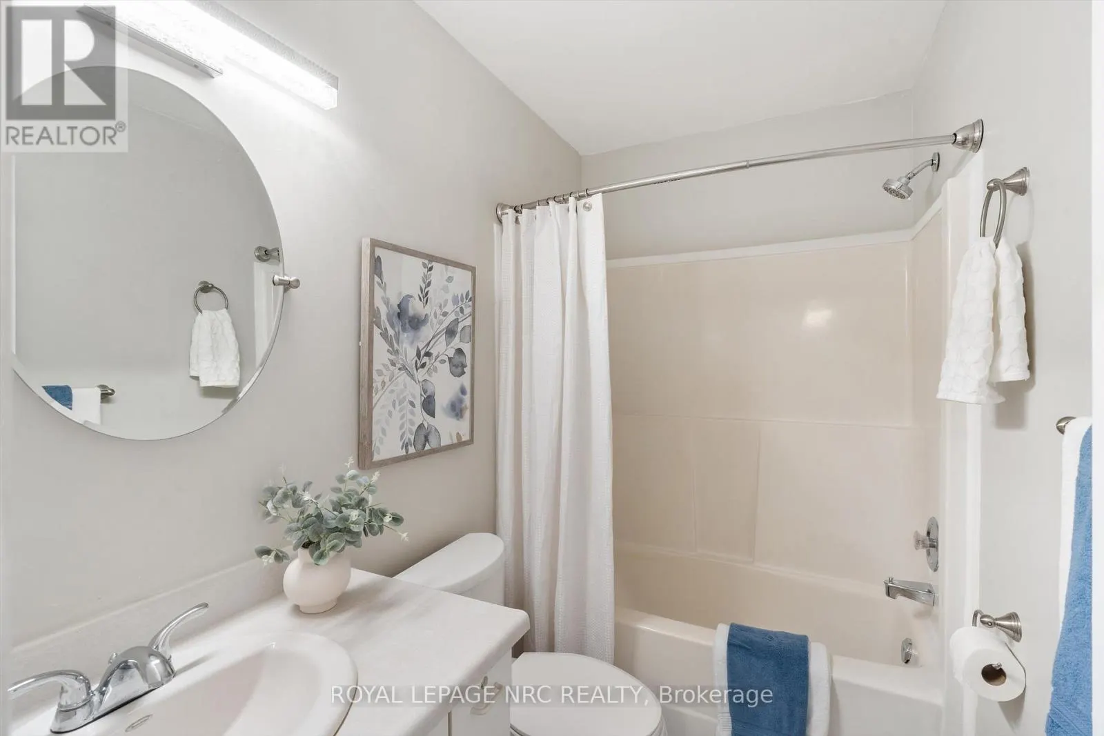 9 - 38 ELMA STREET, #9