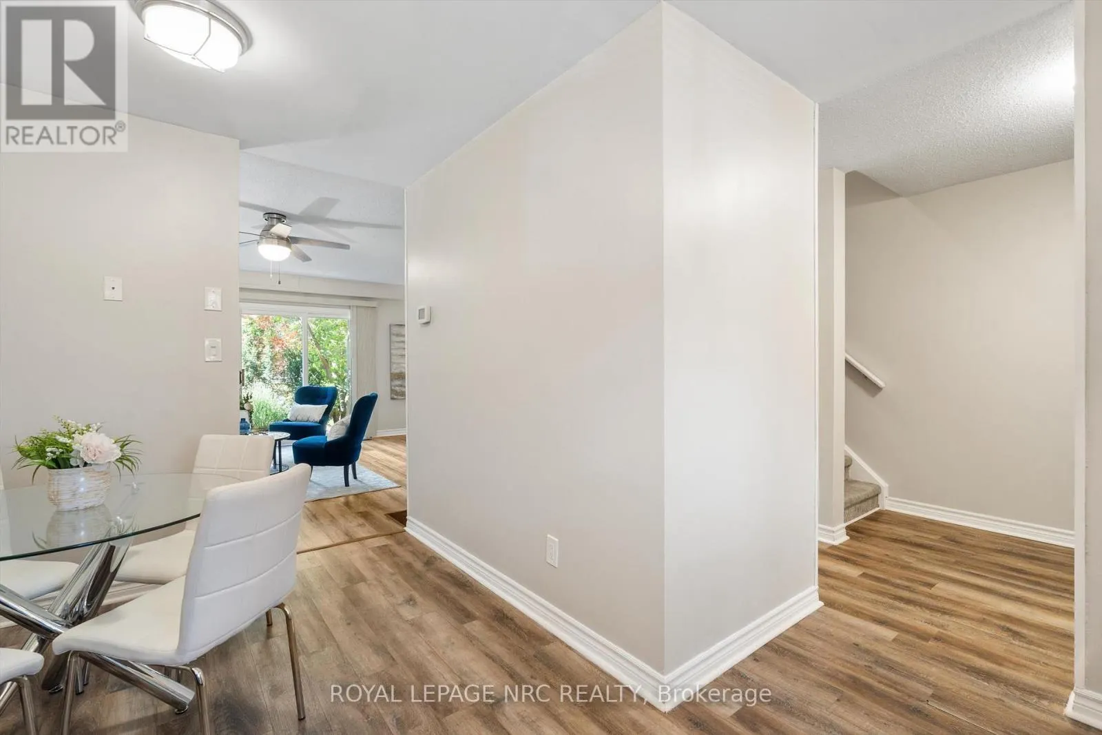 9 - 38 ELMA STREET, #9