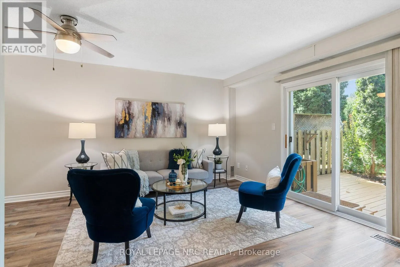 9 - 38 ELMA STREET, #9