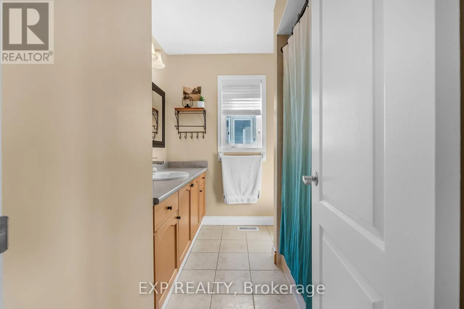 117 GLENMEADOW CRESCENT