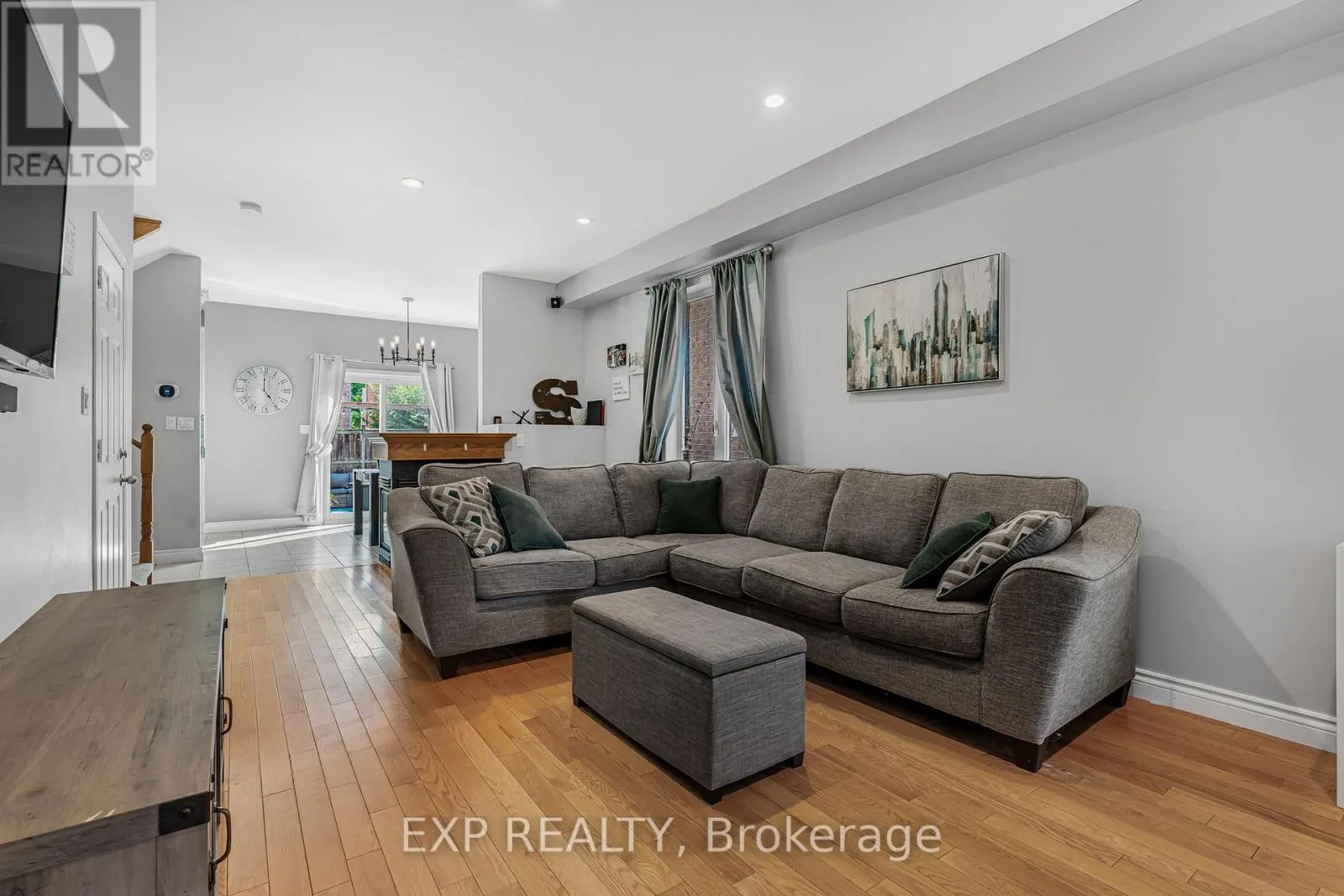 117 GLENMEADOW CRESCENT